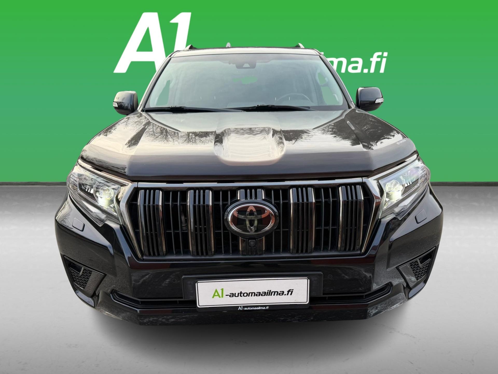 TOYOTA Land Cruiser 2021