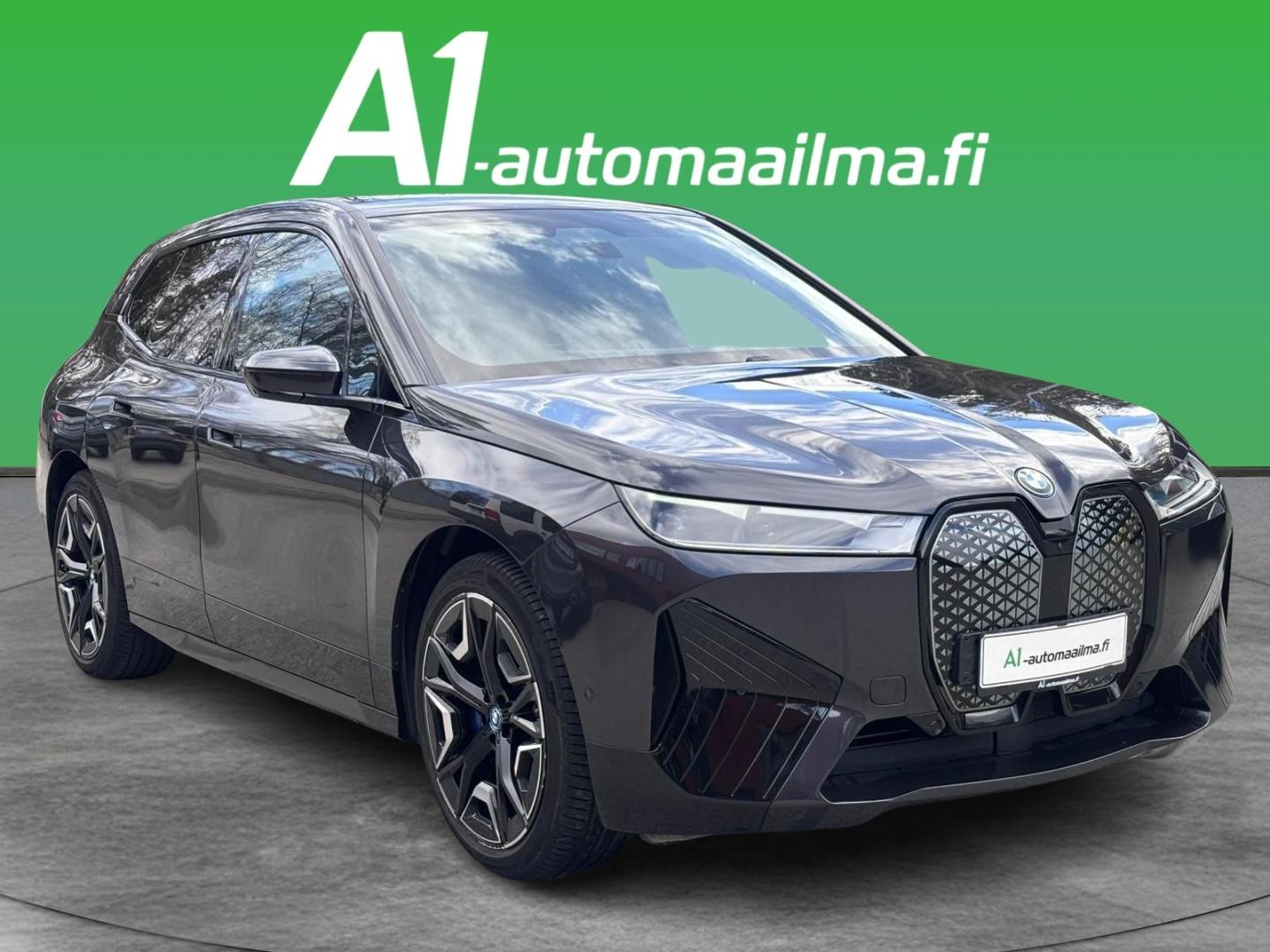 BMW iX 2023