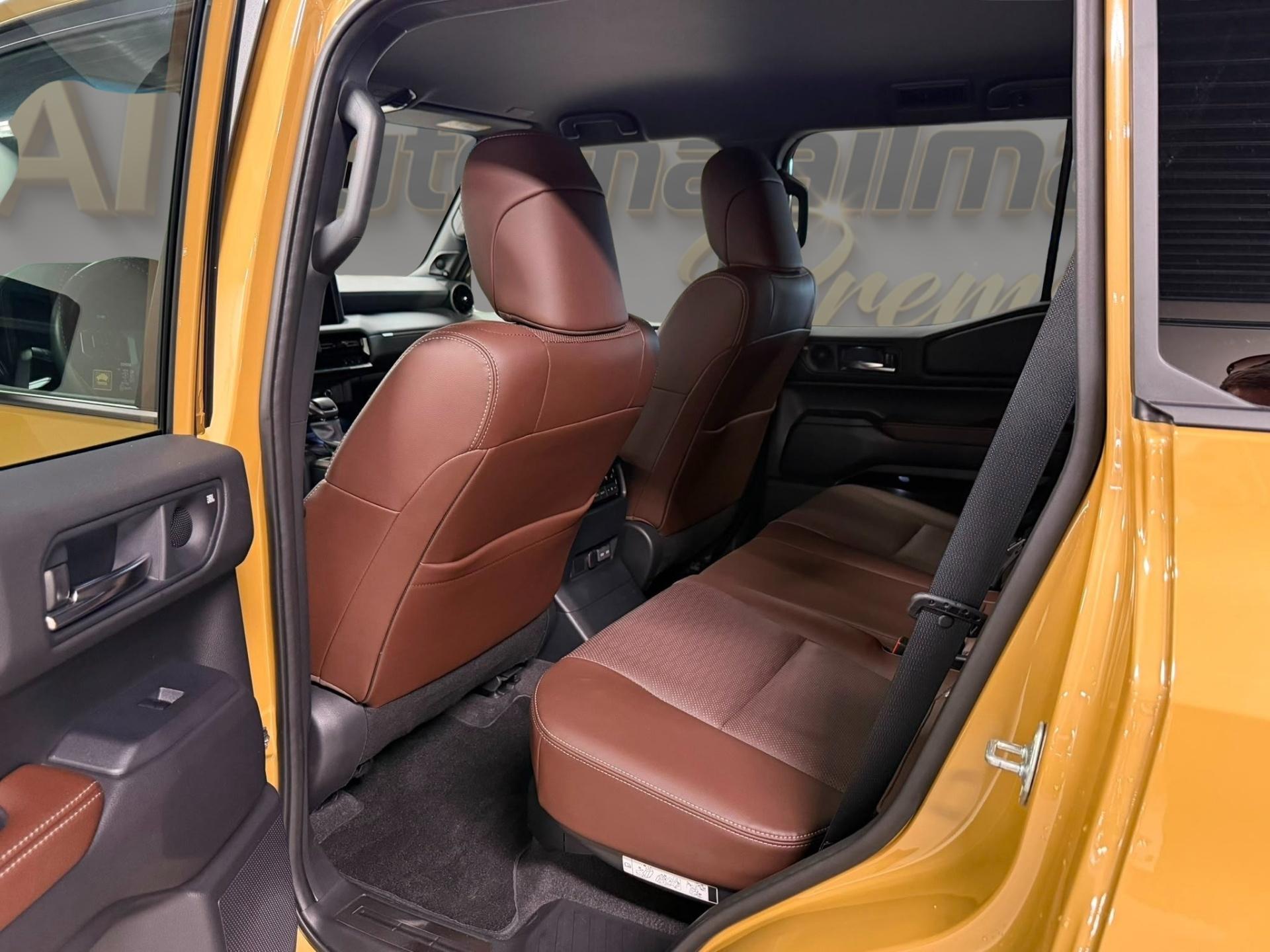 TOYOTA Land Cruiser 2025