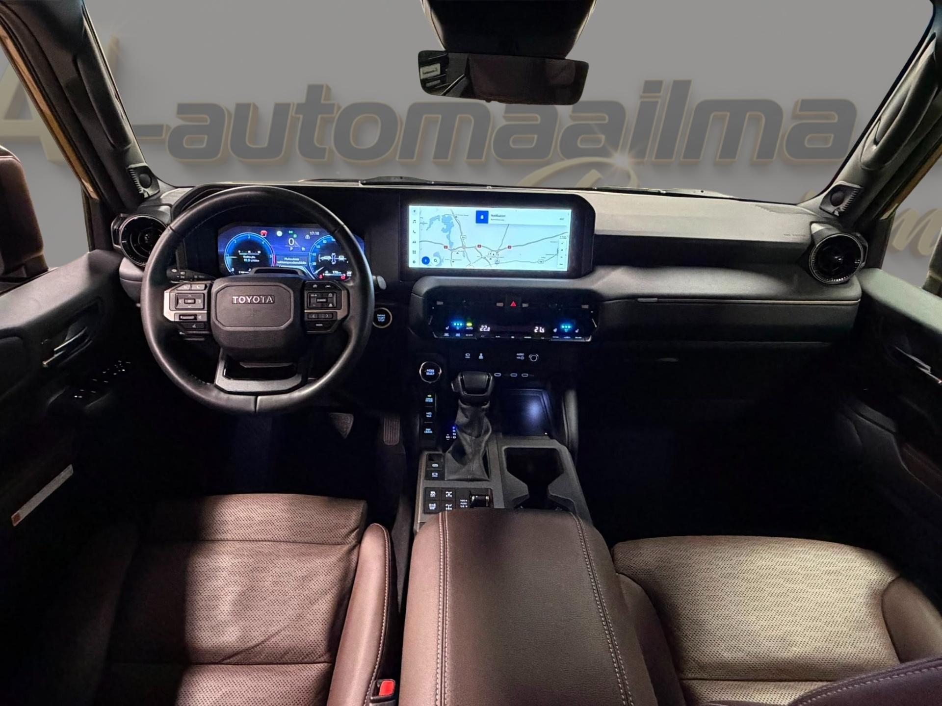 TOYOTA Land Cruiser 2025