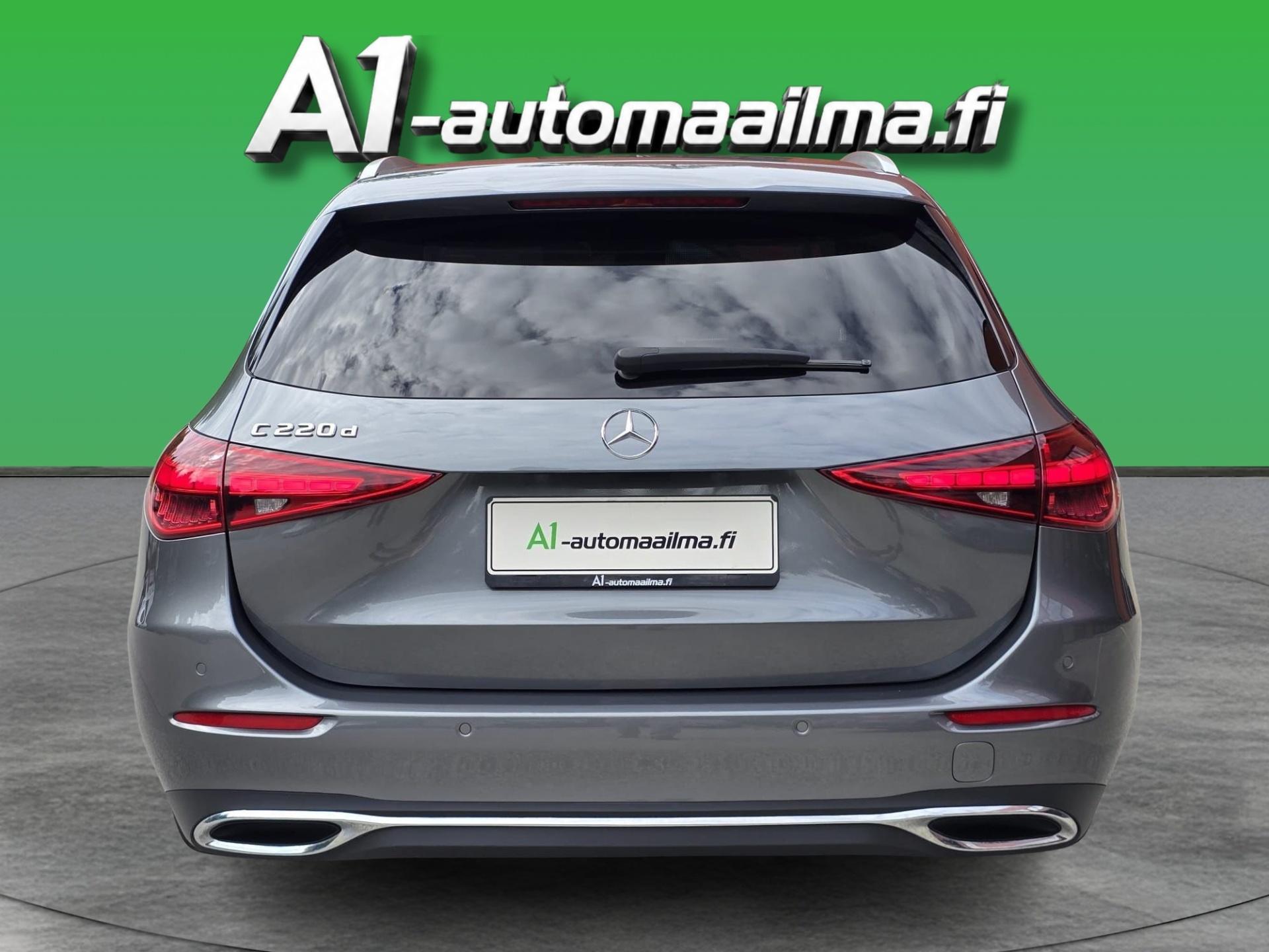 MERCEDES-BENZ C 2022