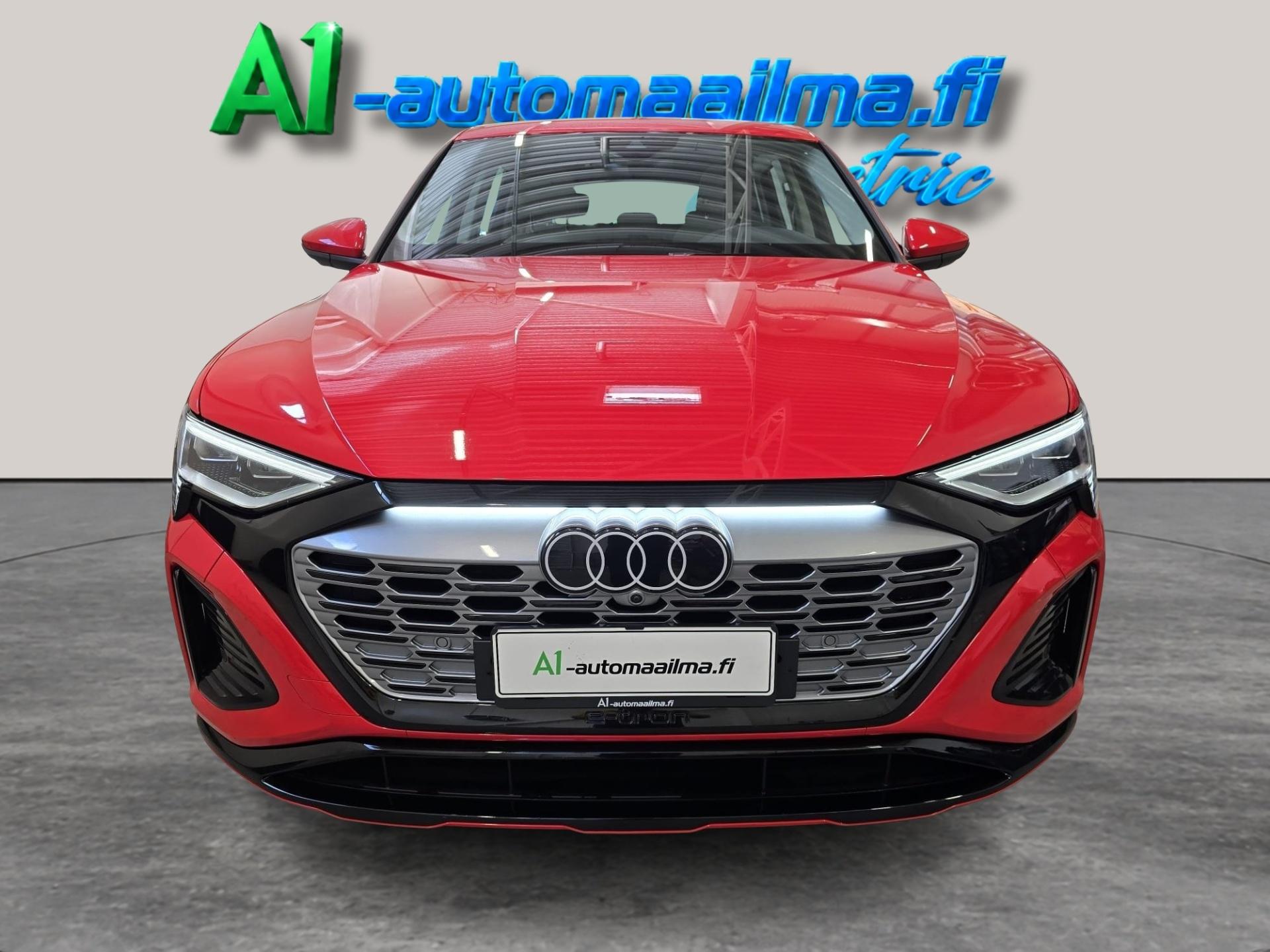 AUDI Q8 e-tron 2024