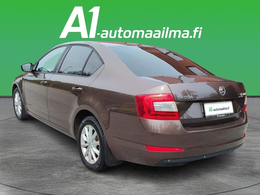 SKODA Octavia 2013