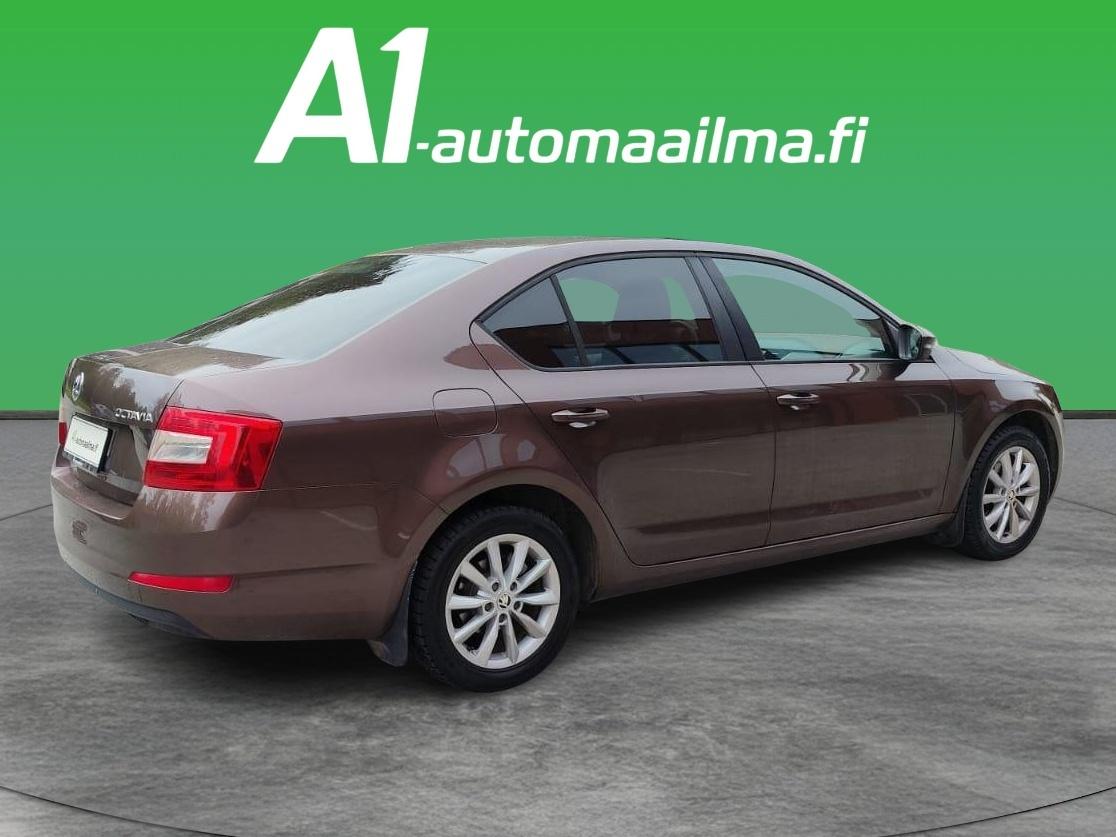 SKODA Octavia 2013