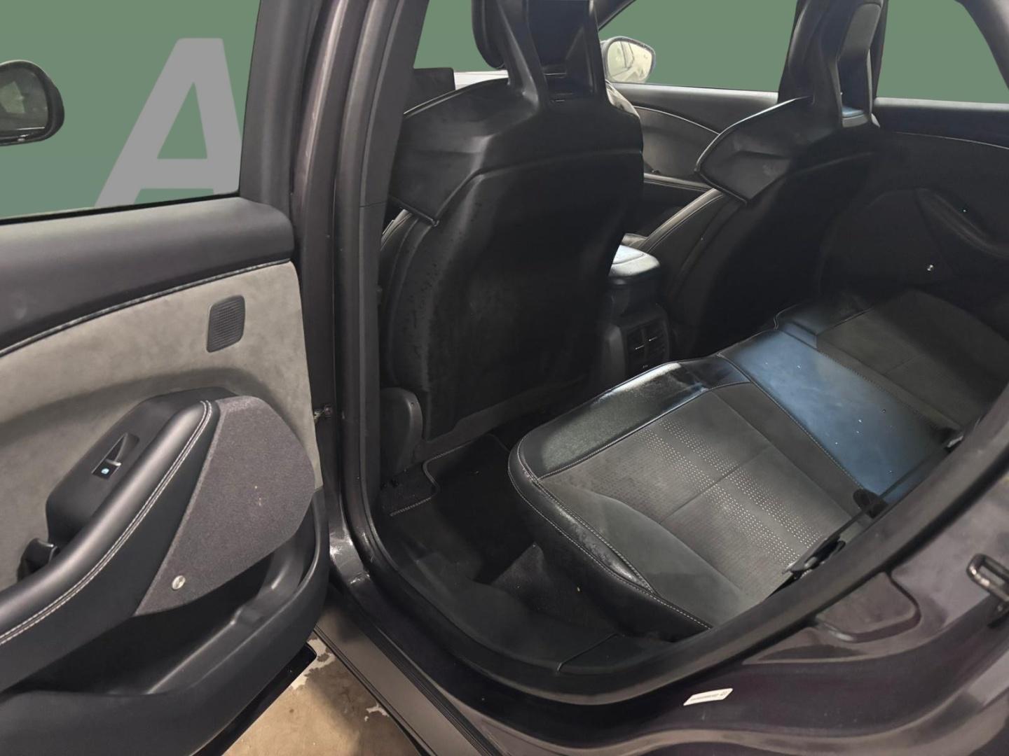 FORD Mustang Mach-E 2022