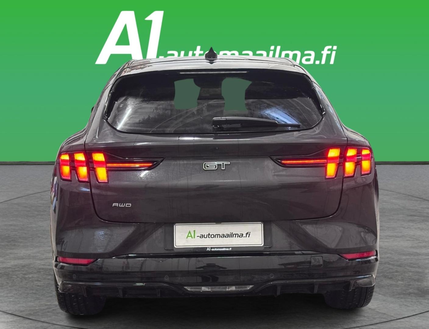 FORD Mustang Mach-E 2022