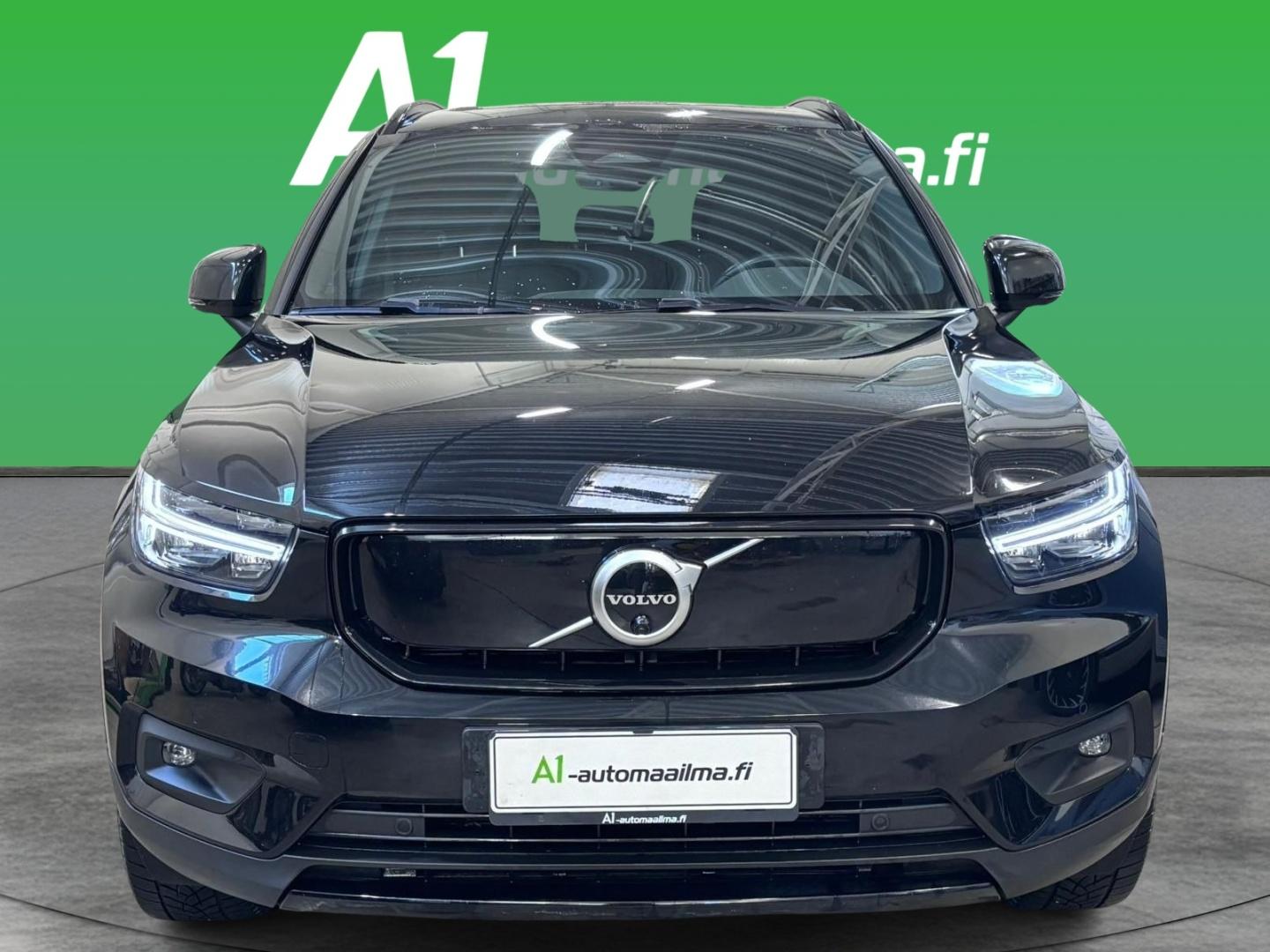 VOLVO XC40 2020