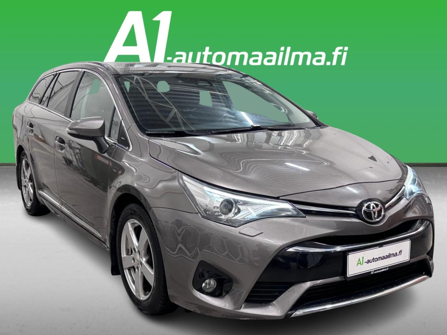 TOYOTA Avensis 2017