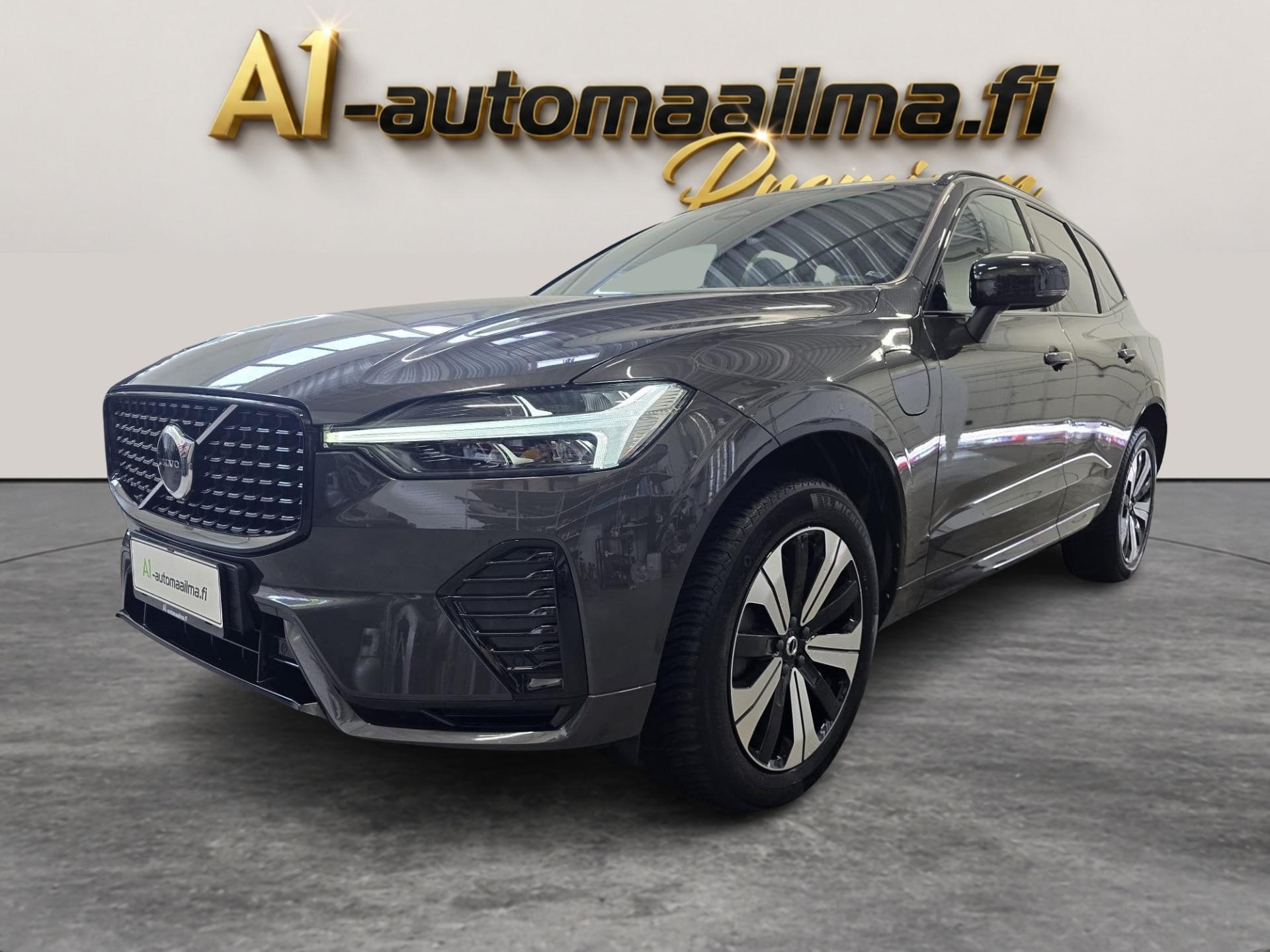 VOLVO XC60 2023