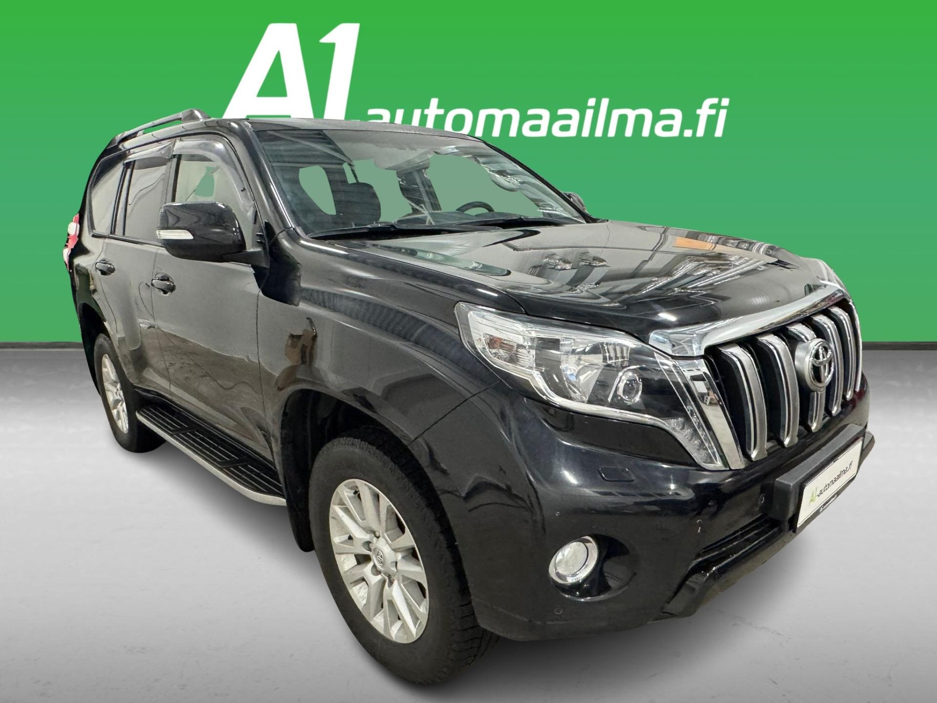 TOYOTA Land Cruiser 2015