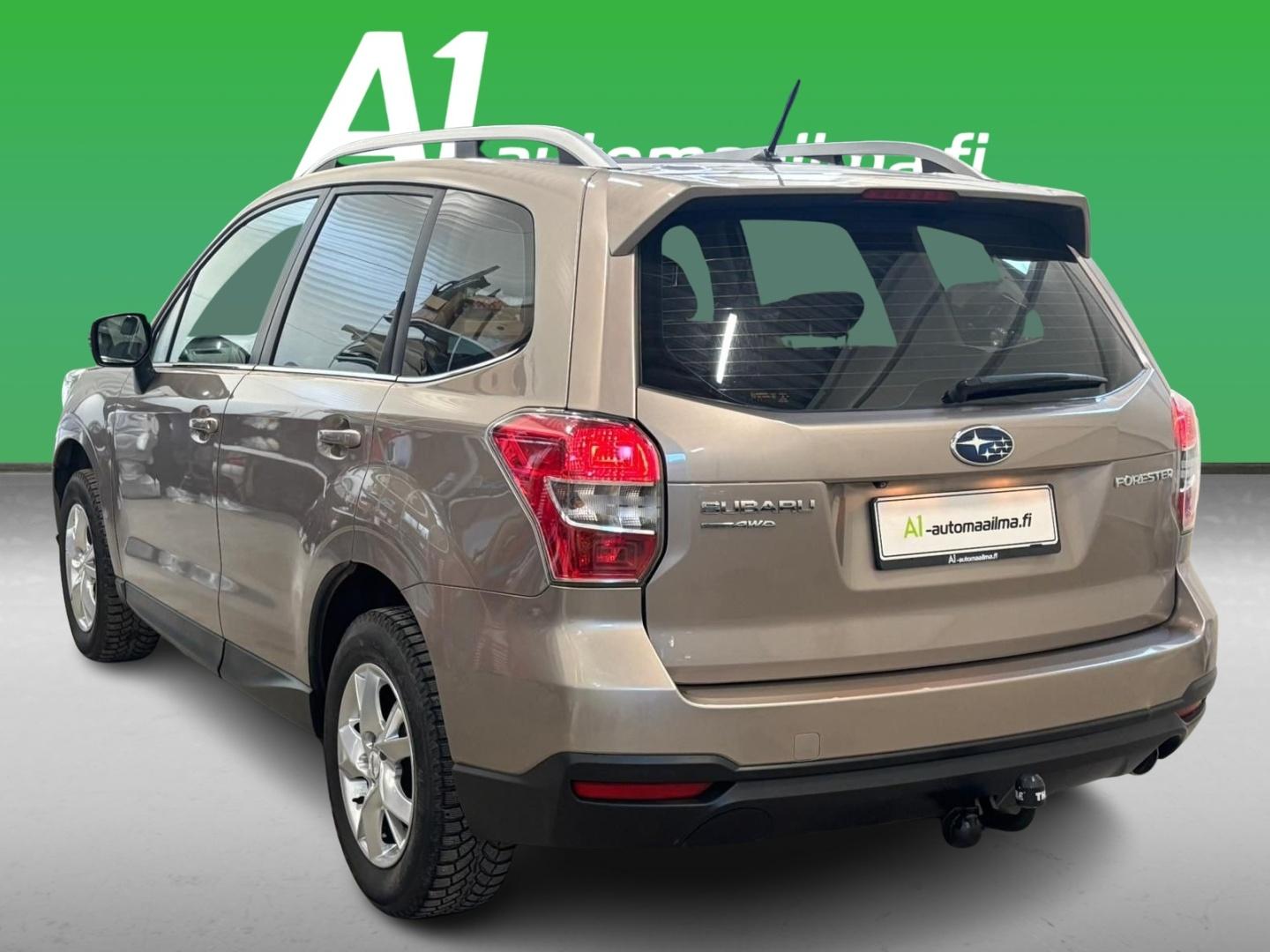 SUBARU Forester 2014