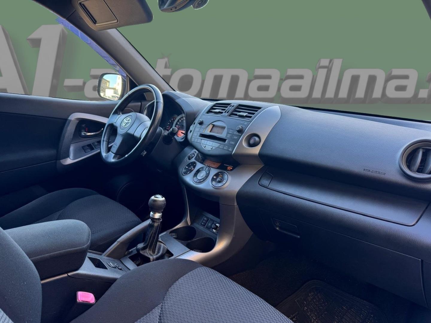 TOYOTA RAV4 2007