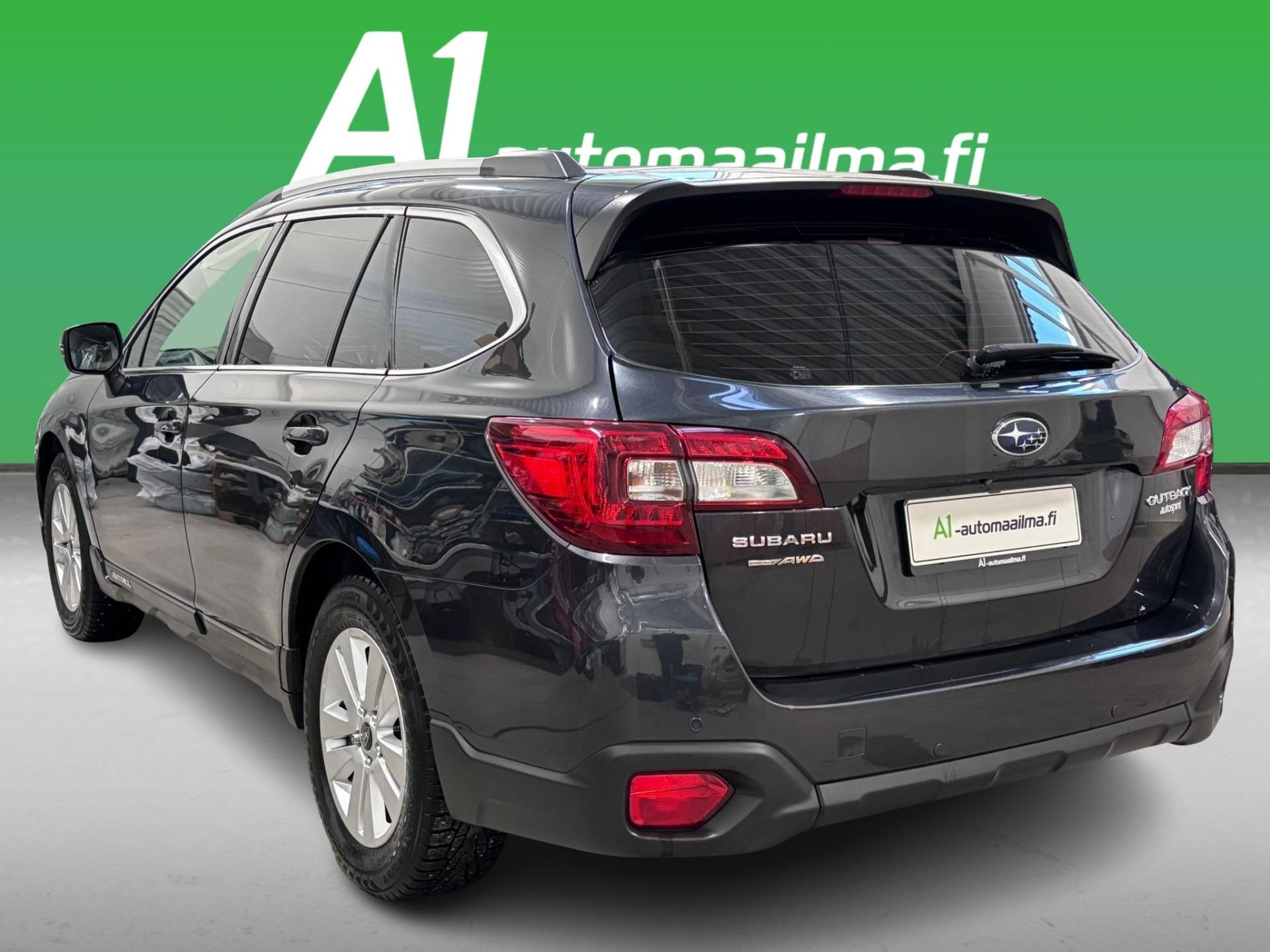 SUBARU Outback 2015