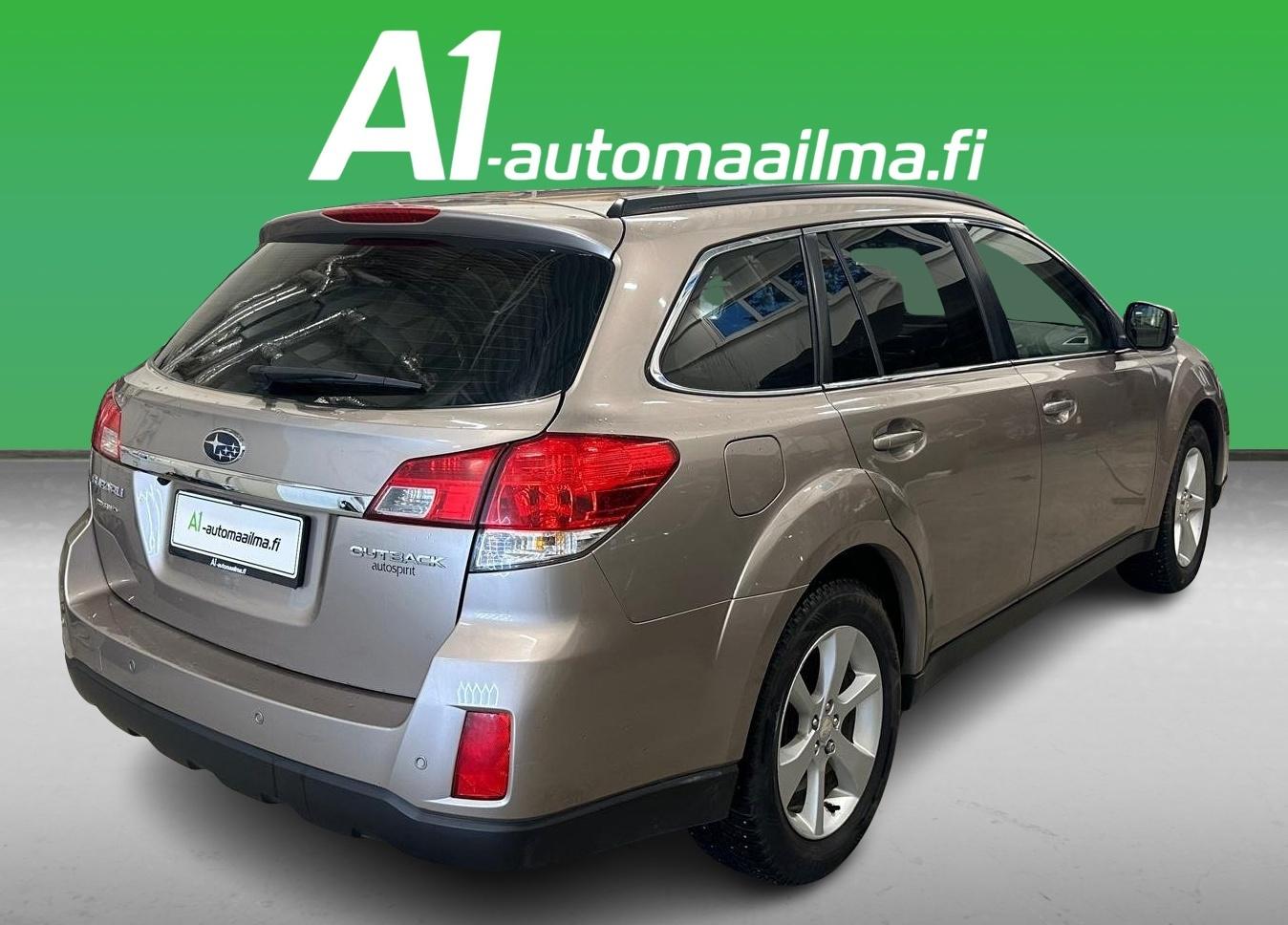 SUBARU Outback 2014
