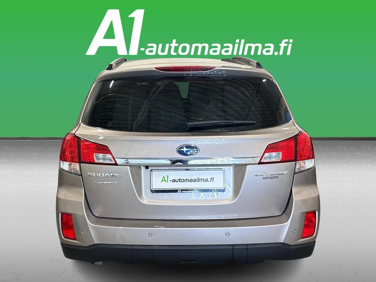 SUBARU Outback 2014