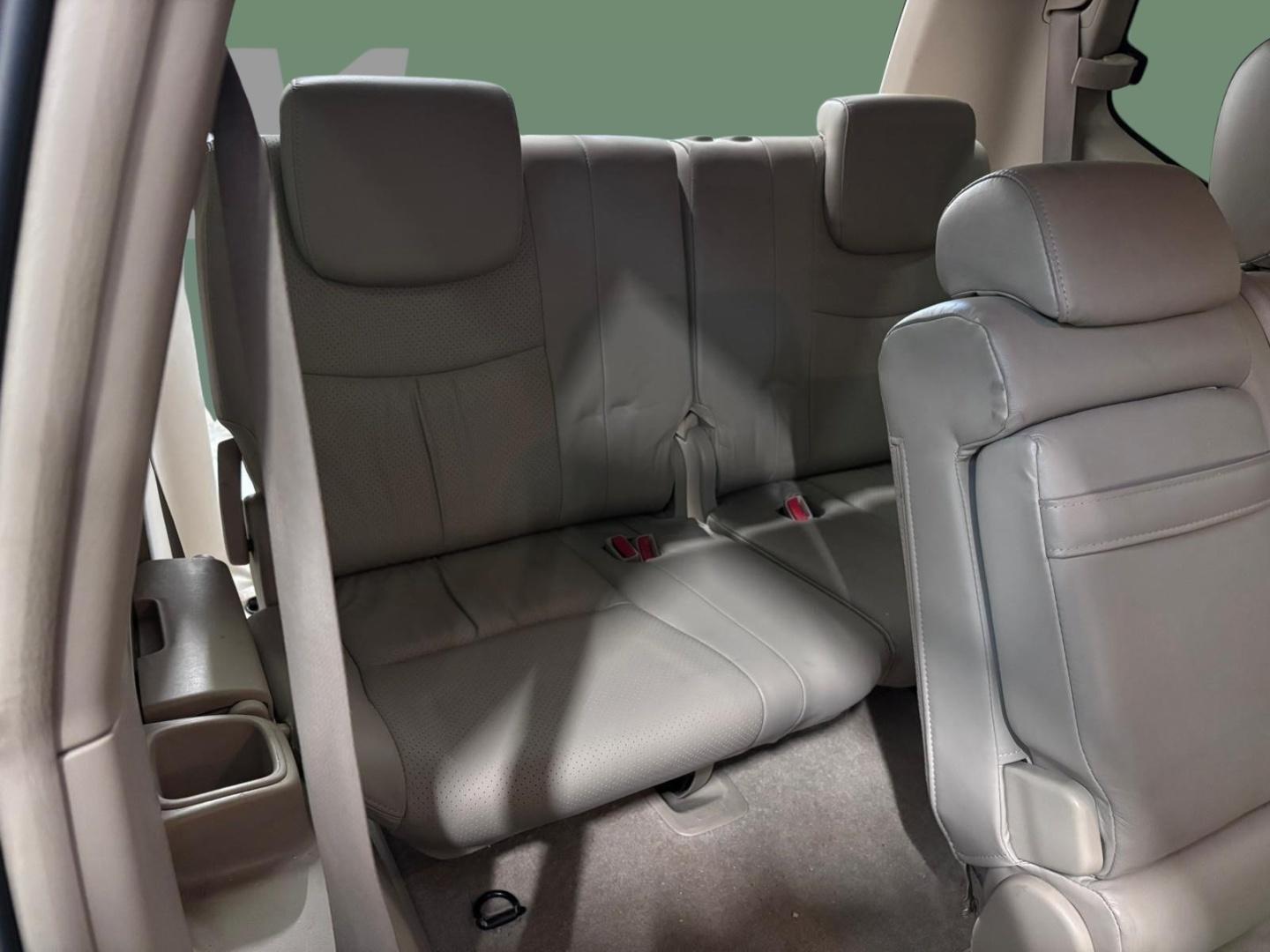 TOYOTA Land Cruiser 2006