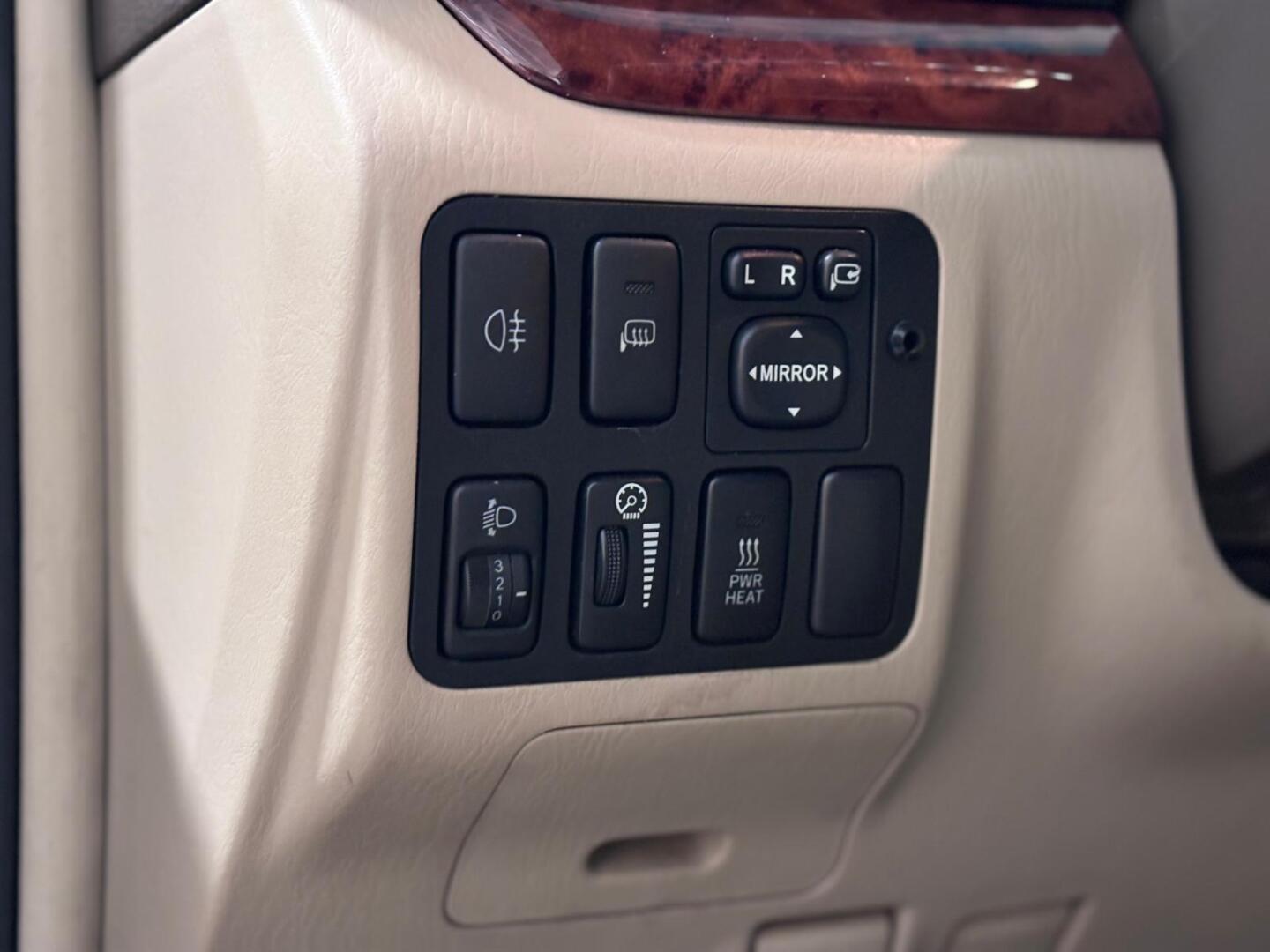 TOYOTA Land Cruiser 2006