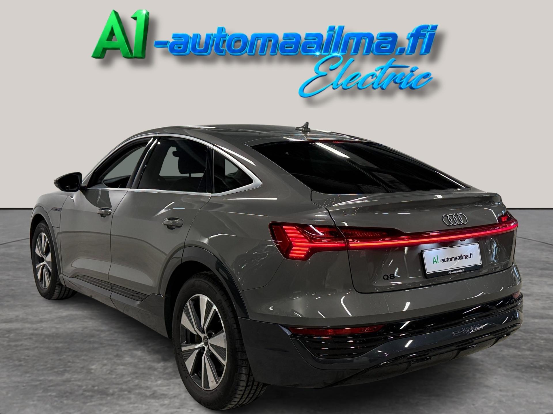 AUDI Q8 e-tron 2023