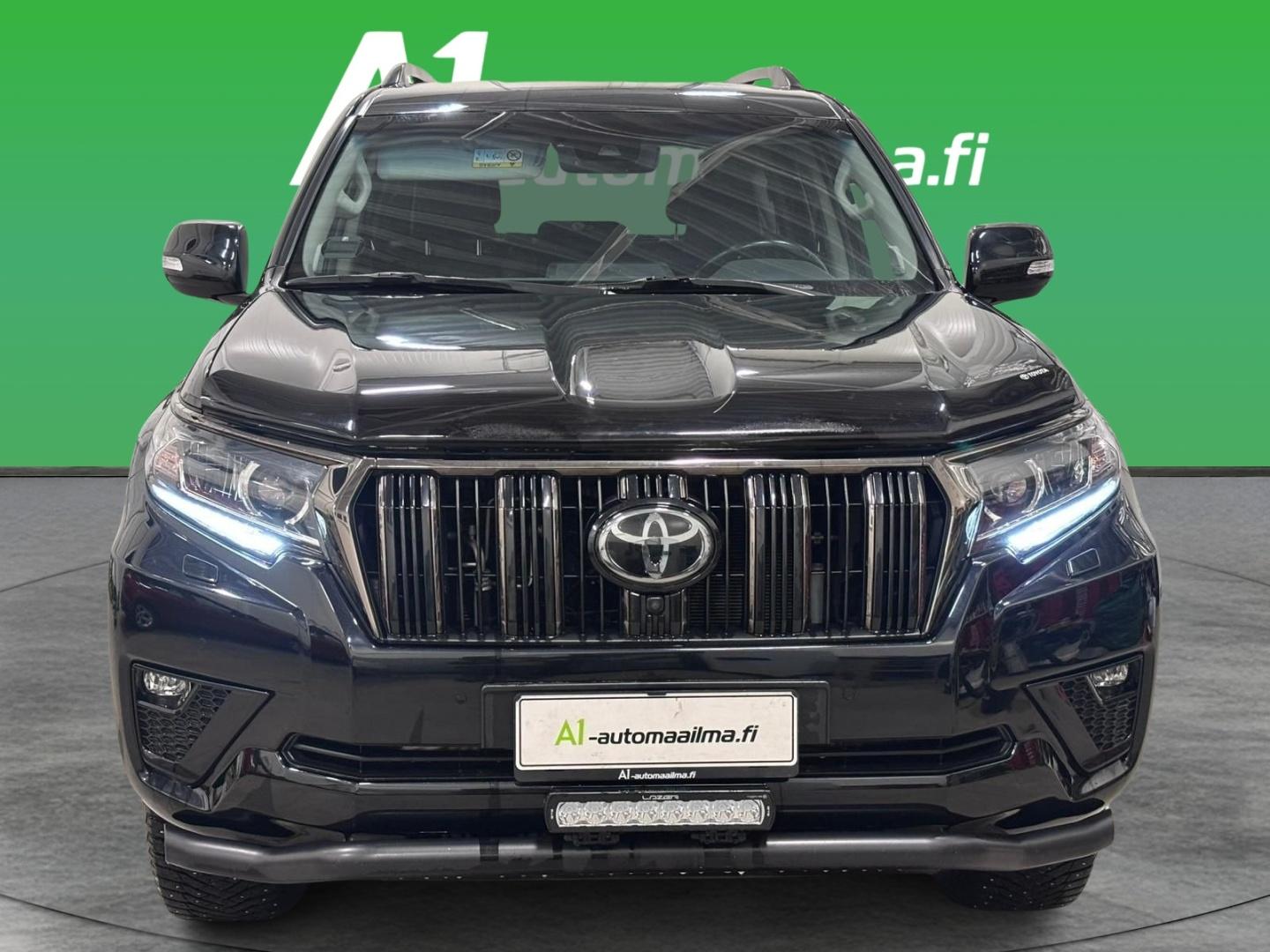 TOYOTA Land Cruiser 2021