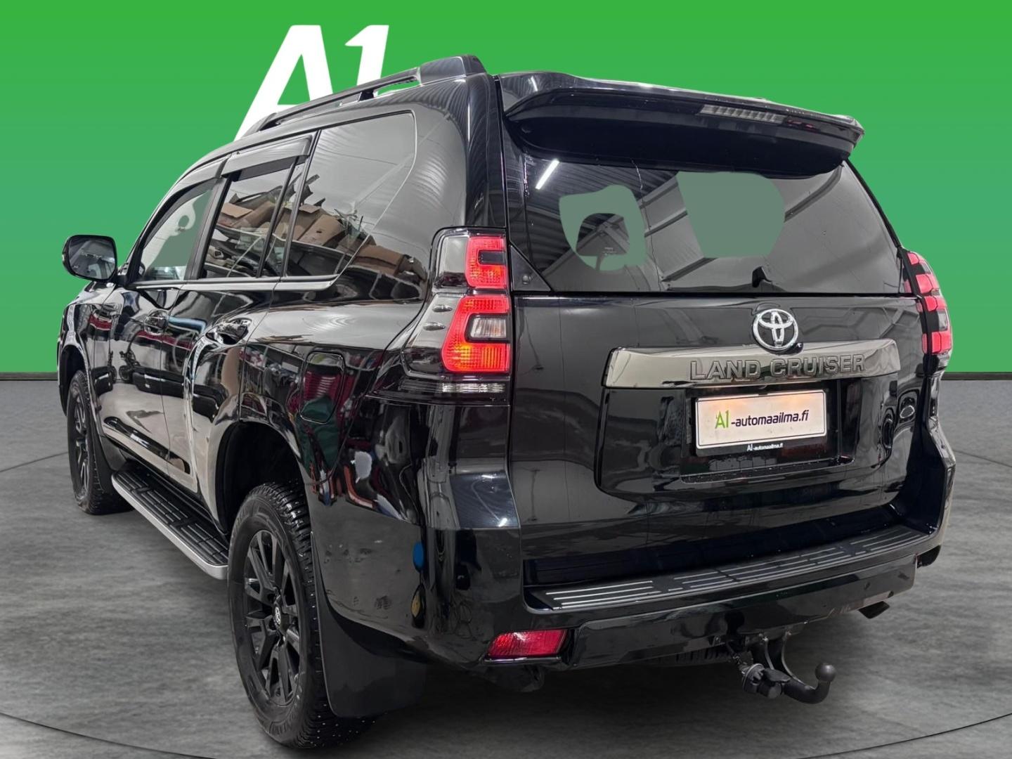 TOYOTA Land Cruiser 2021