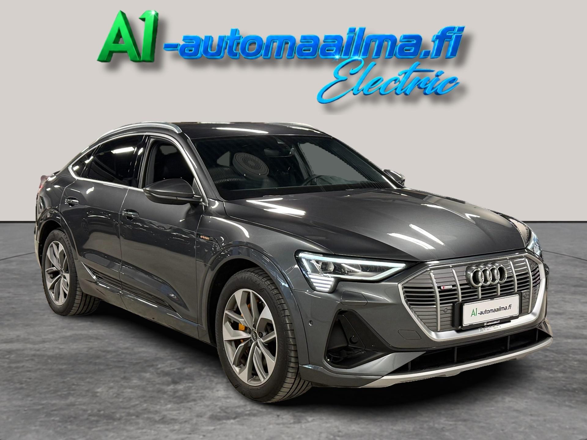 AUDI e-tron 2023