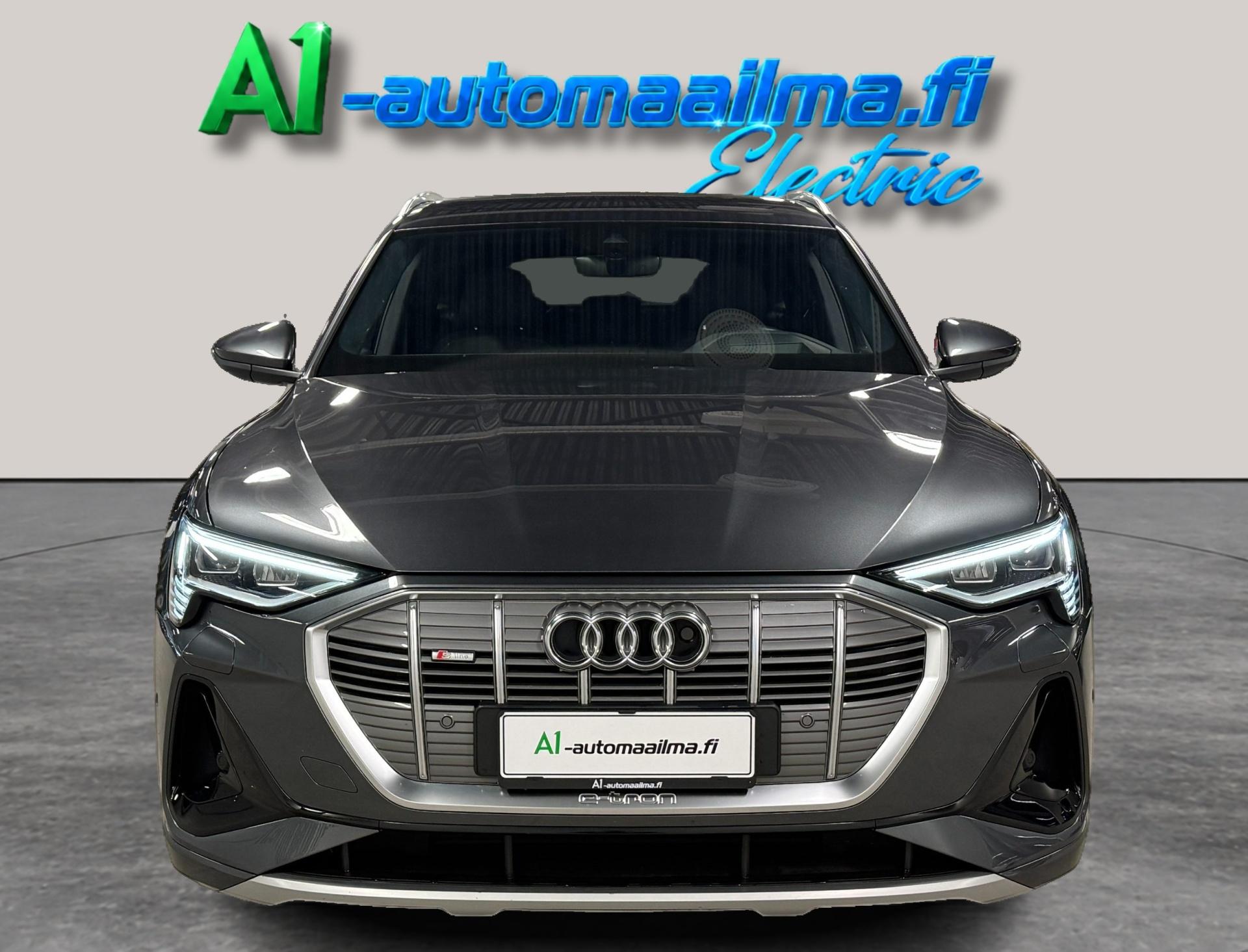 AUDI e-tron 2023
