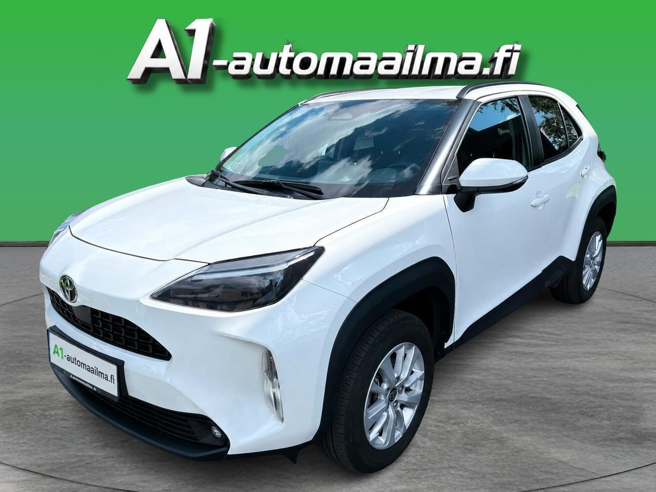 TOYOTA Yaris Cross 2023
