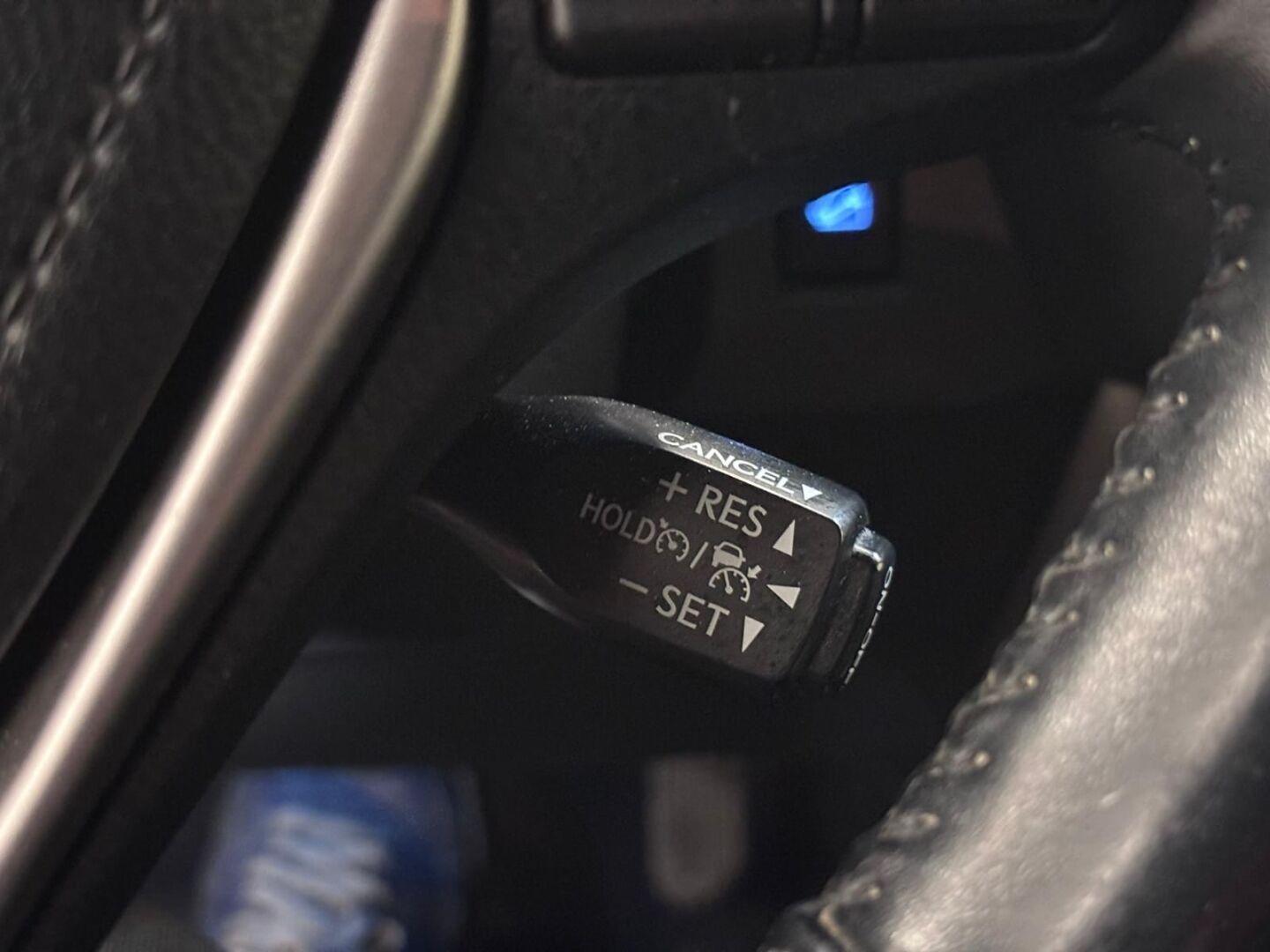 TOYOTA RAV4 2017