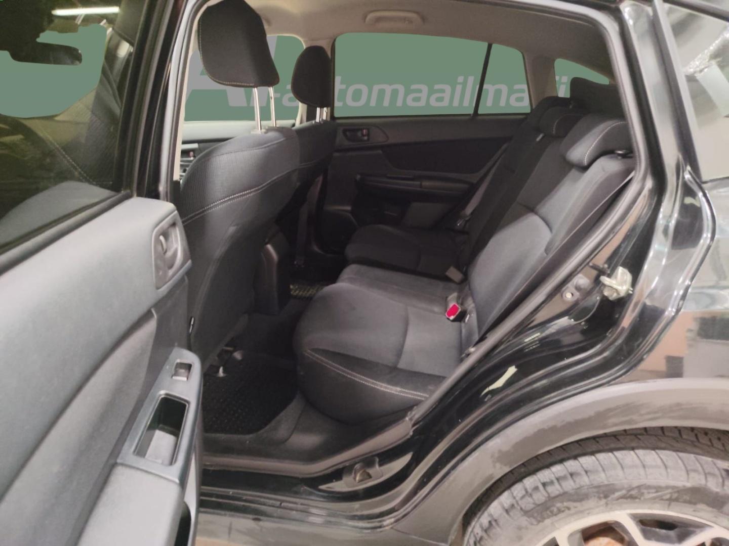 SUBARU XV 2012