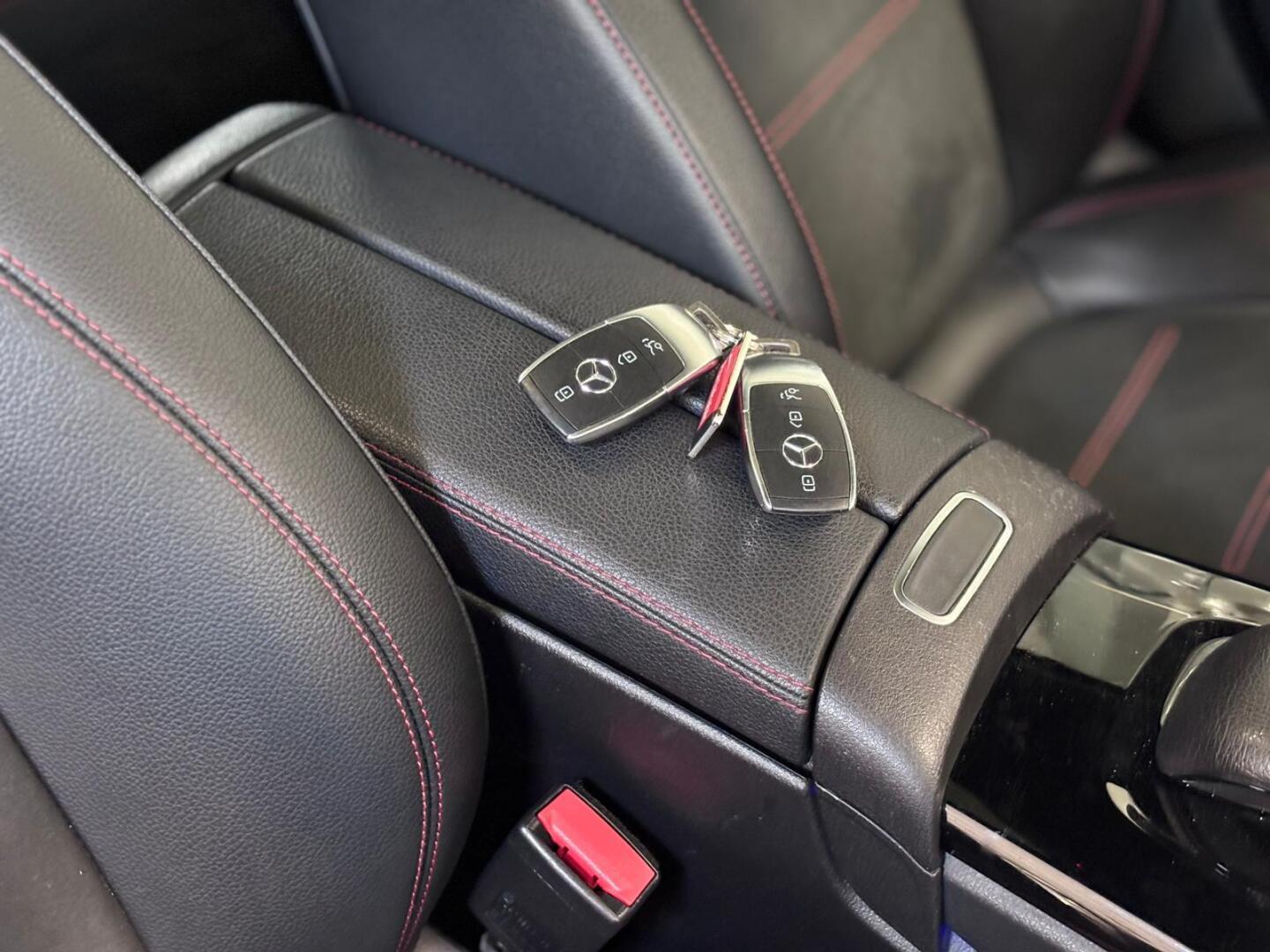 MERCEDES-BENZ A 2020