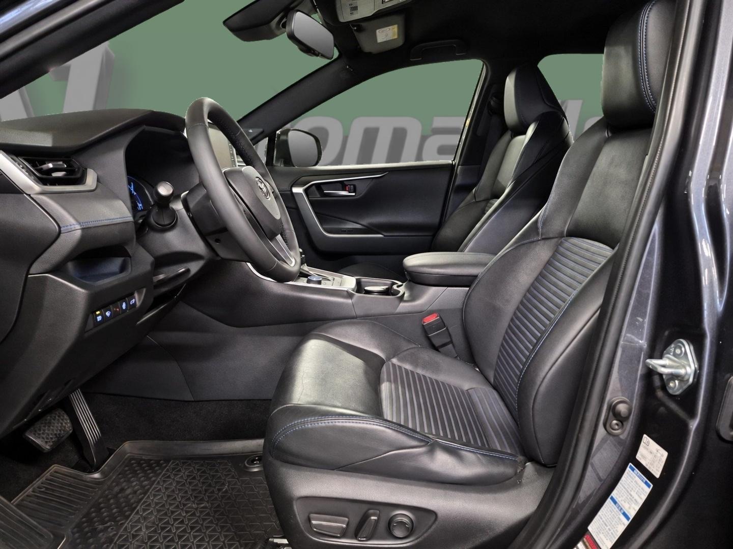 TOYOTA RAV4 2019