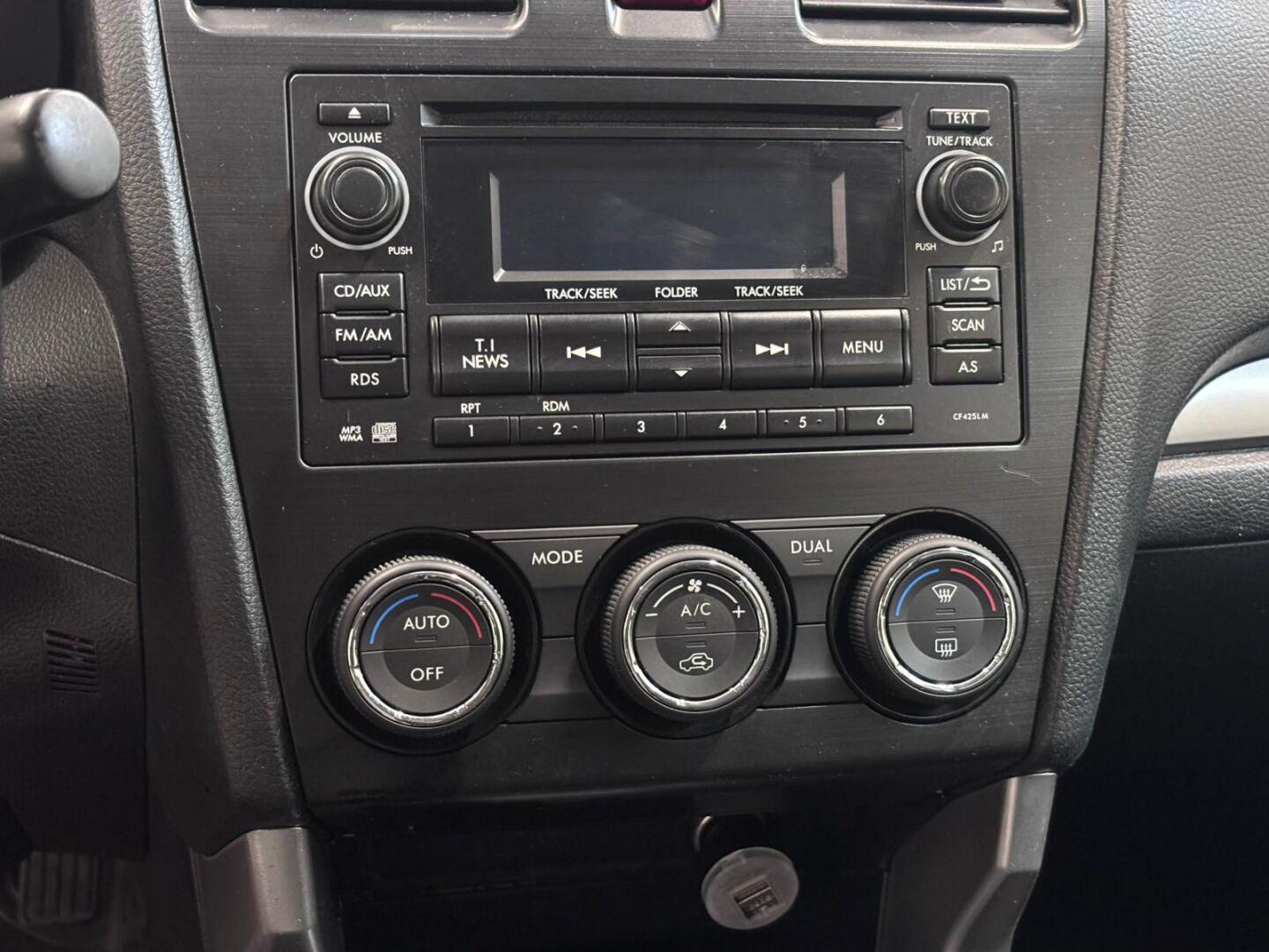 SUBARU Forester 2014