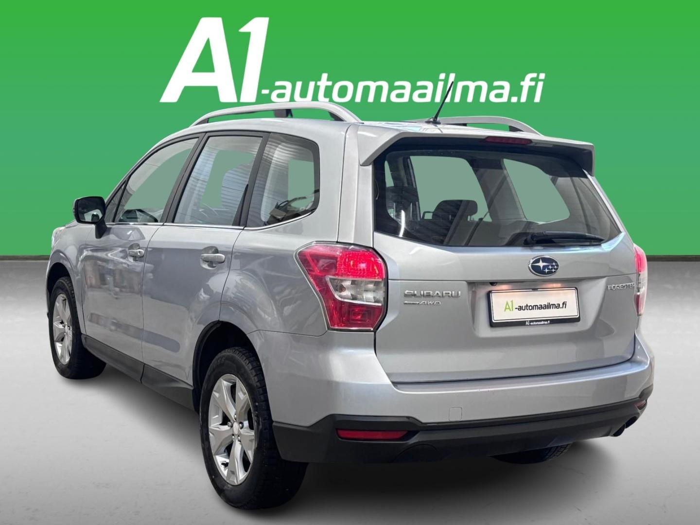 SUBARU Forester 2014