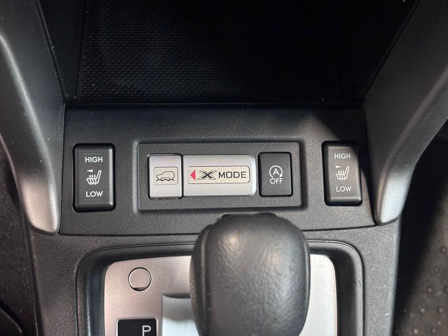 SUBARU Forester 2014