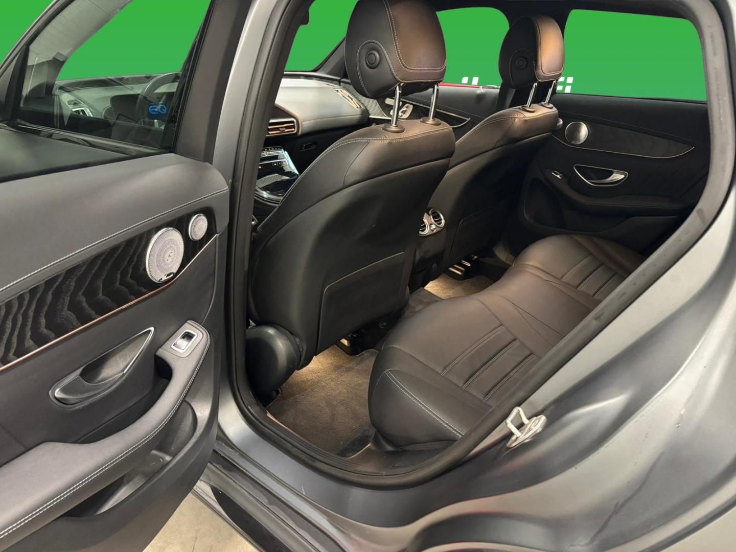 MERCEDES-BENZ EQC 2020