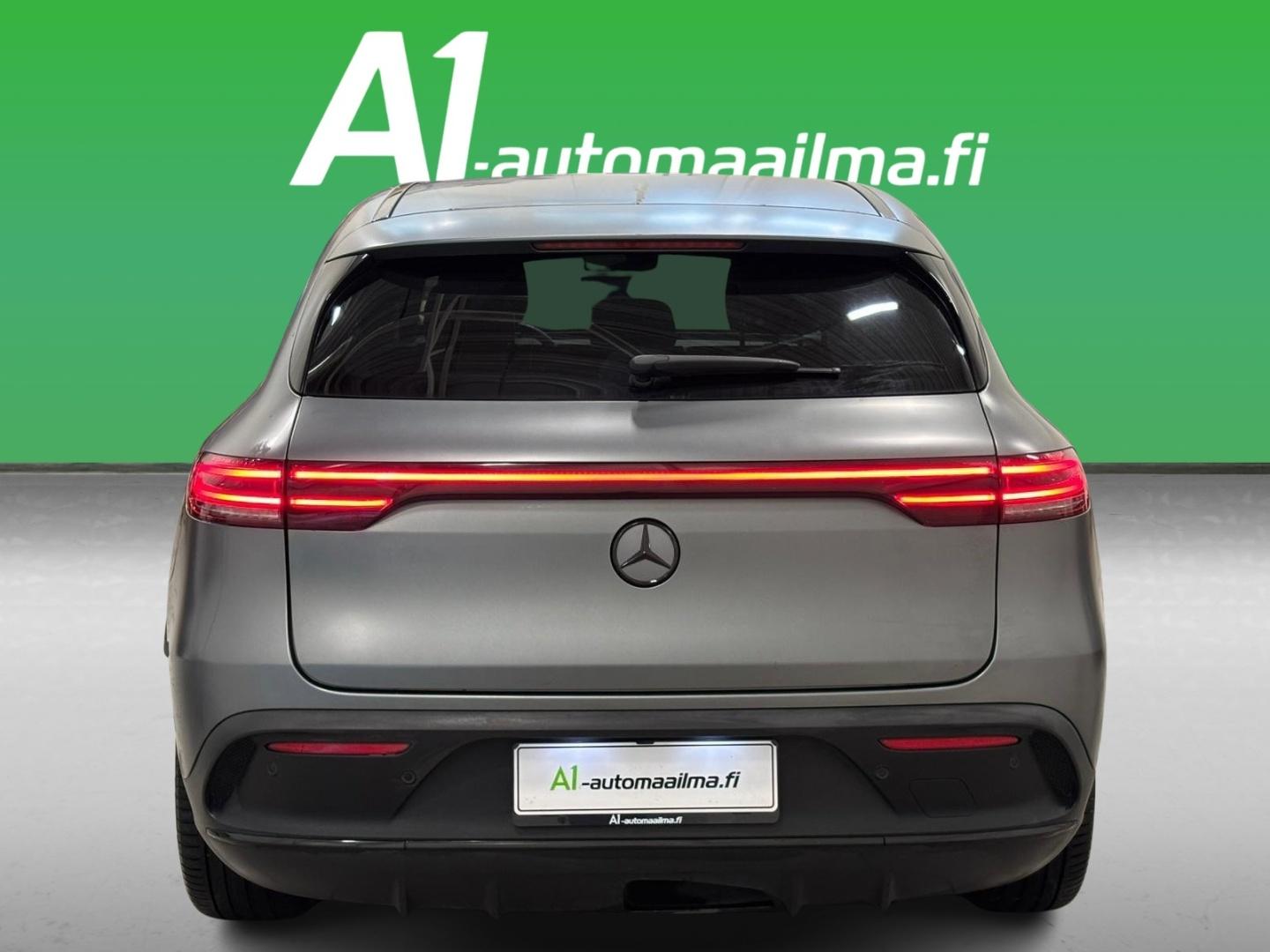 MERCEDES-BENZ EQC 2020