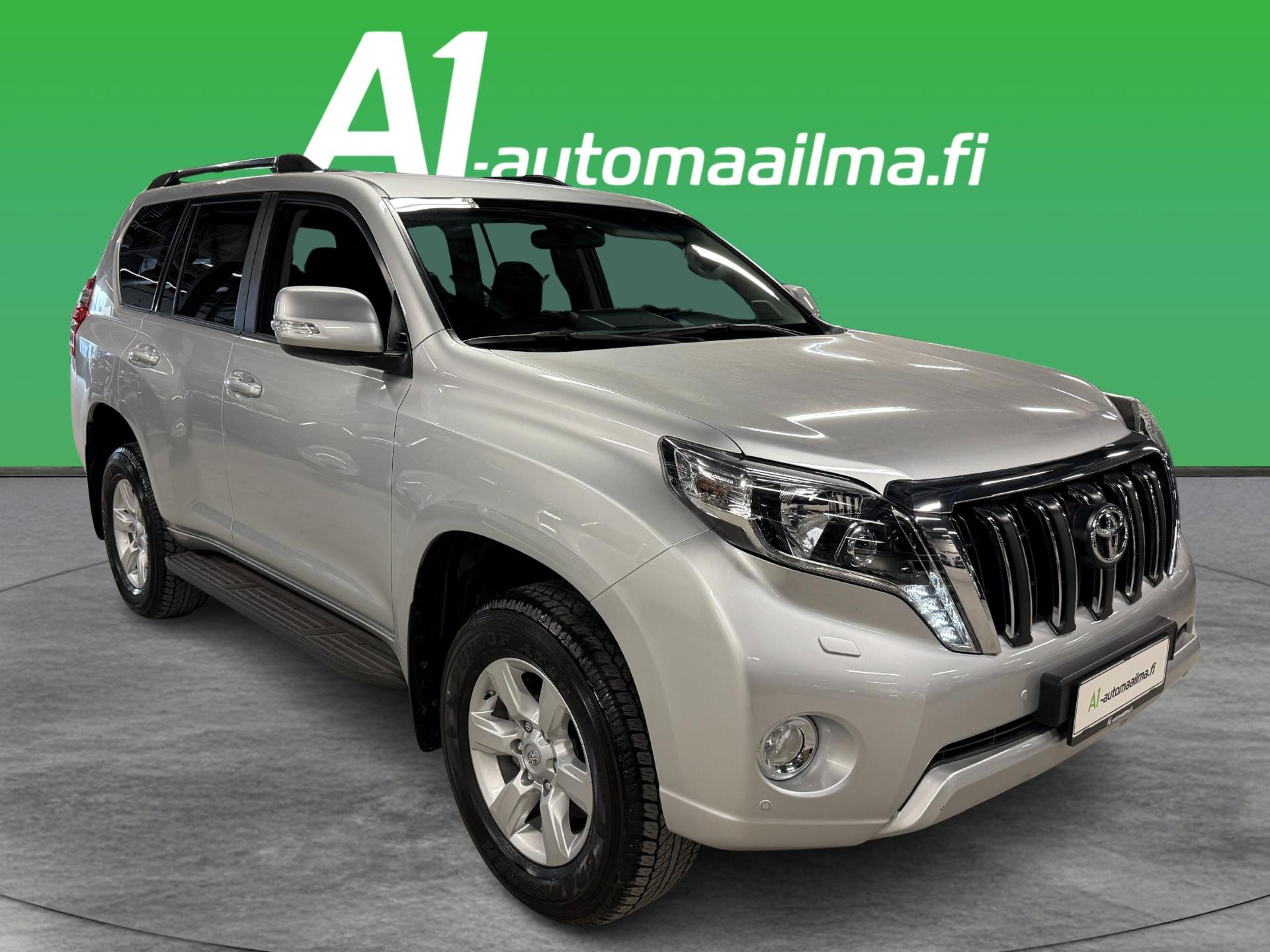 TOYOTA Land Cruiser 2017