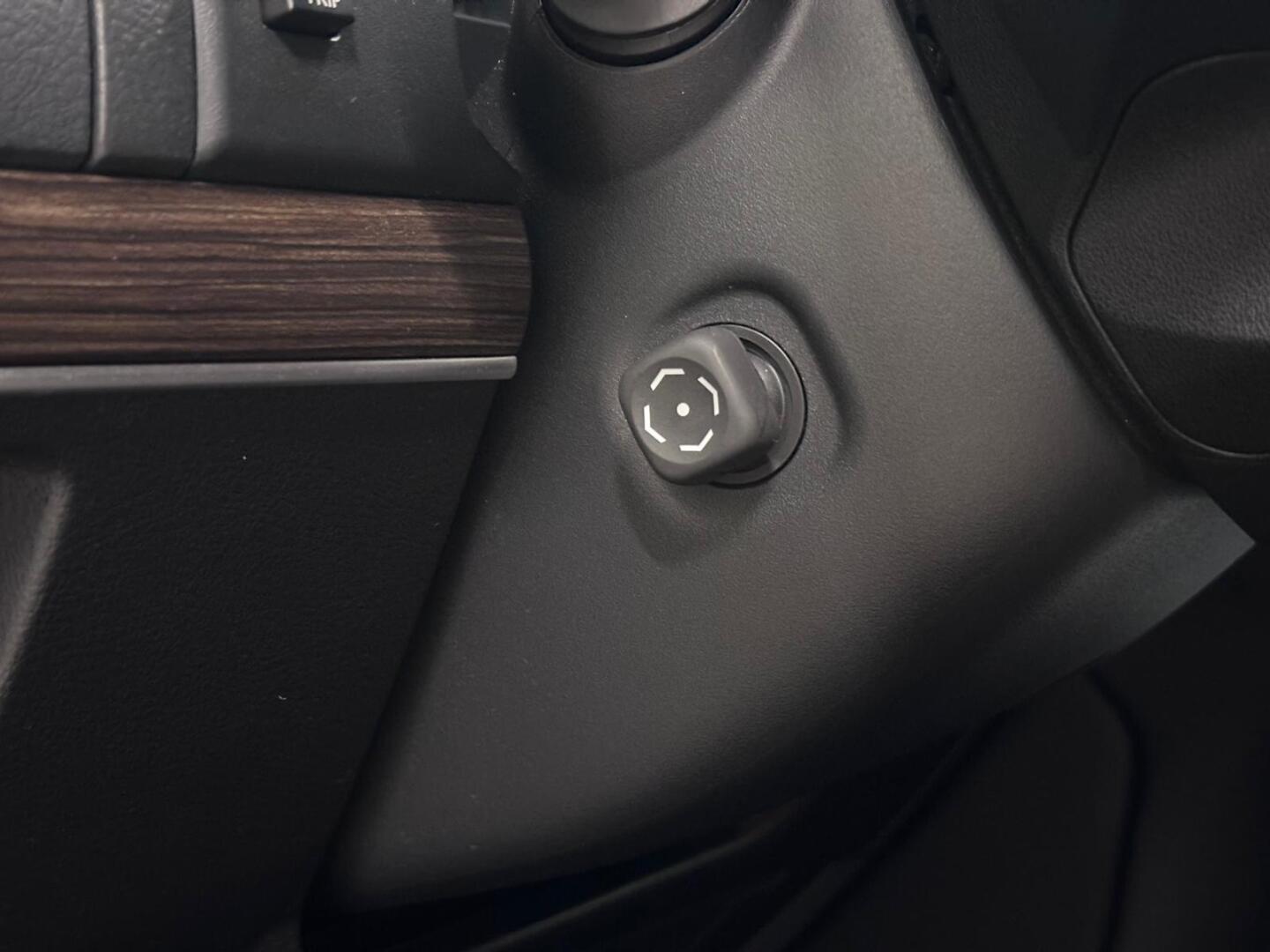 TOYOTA Land Cruiser 2022