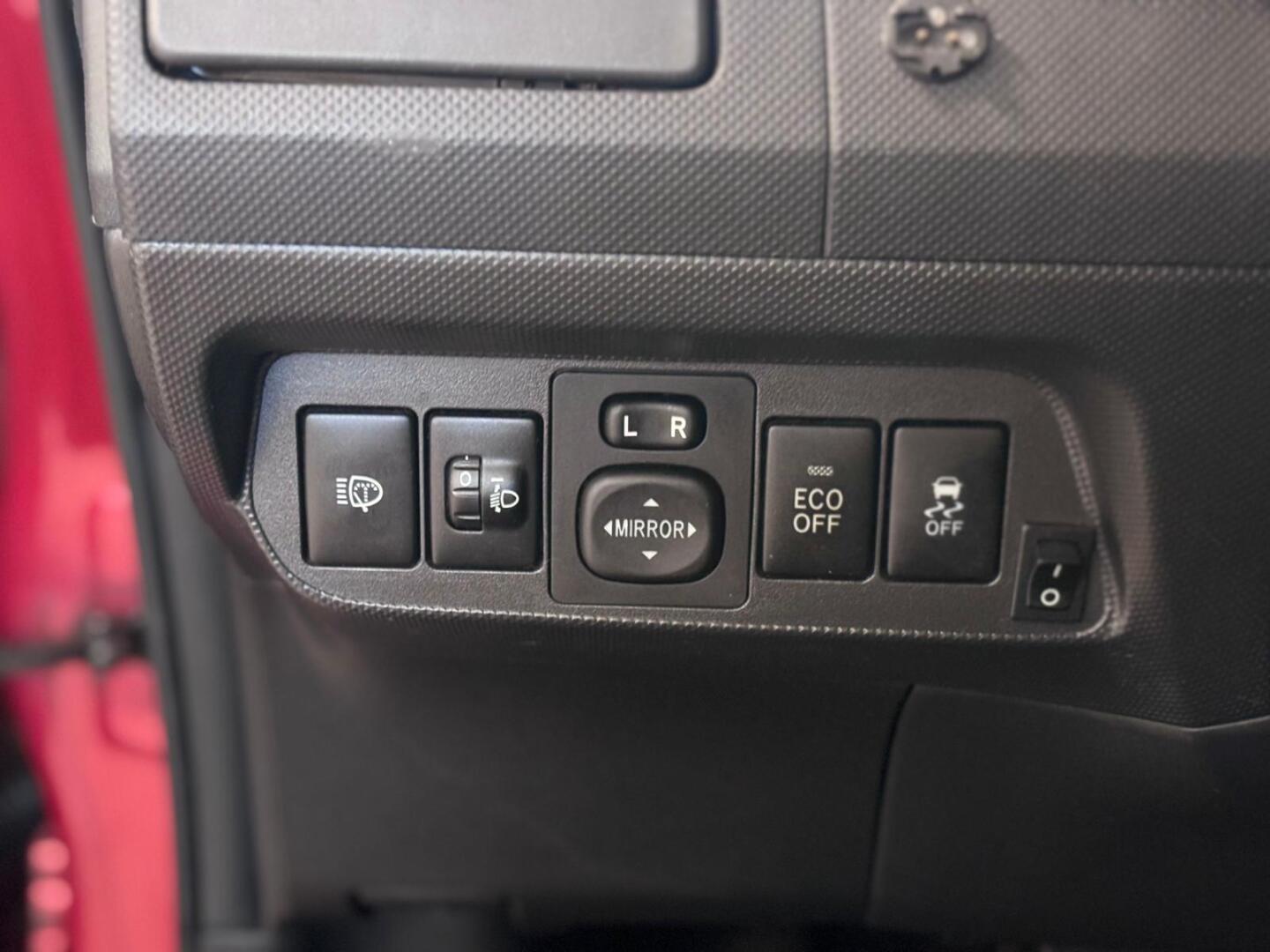 TOYOTA Auris 2010
