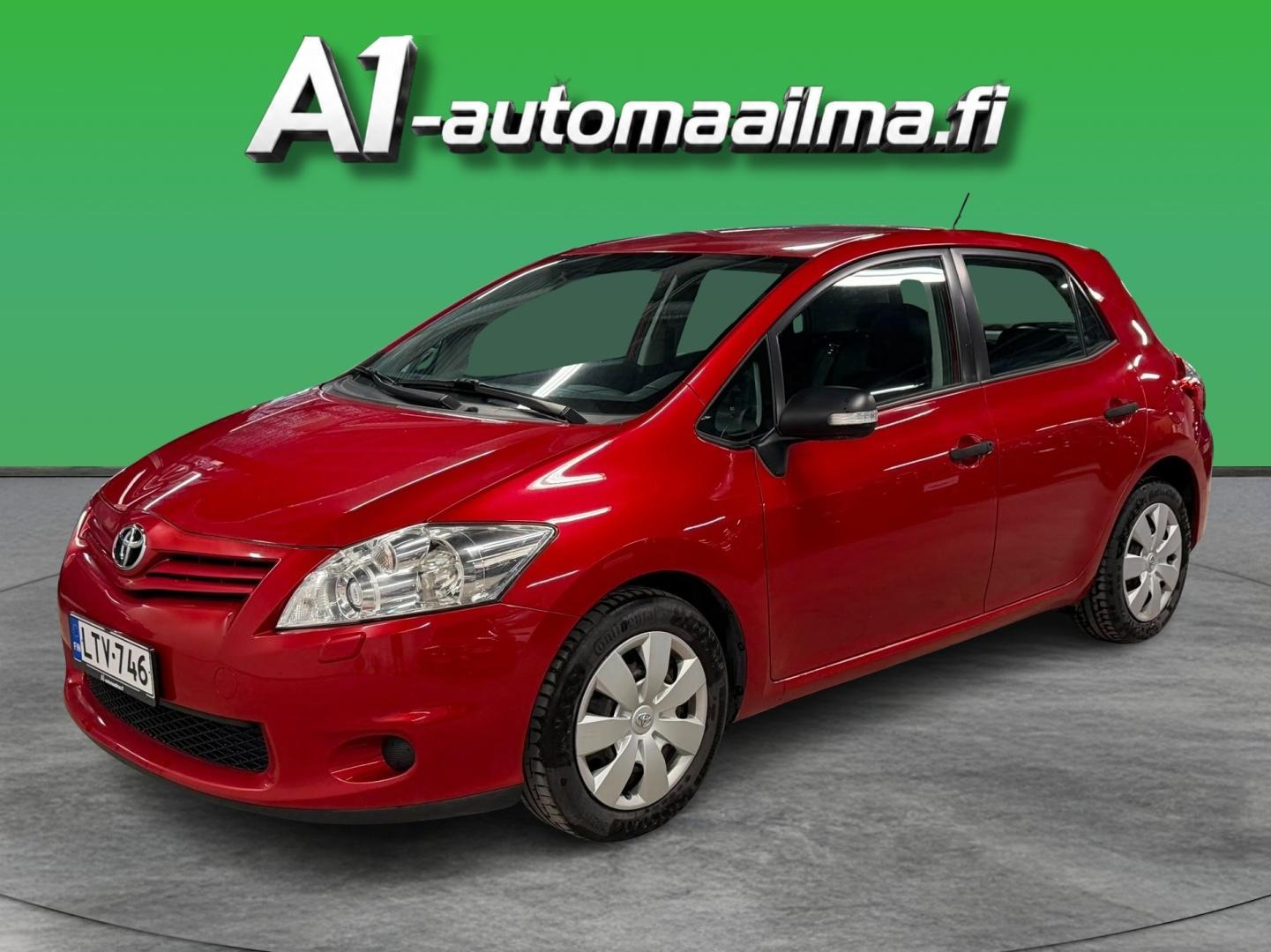 TOYOTA Auris 2010