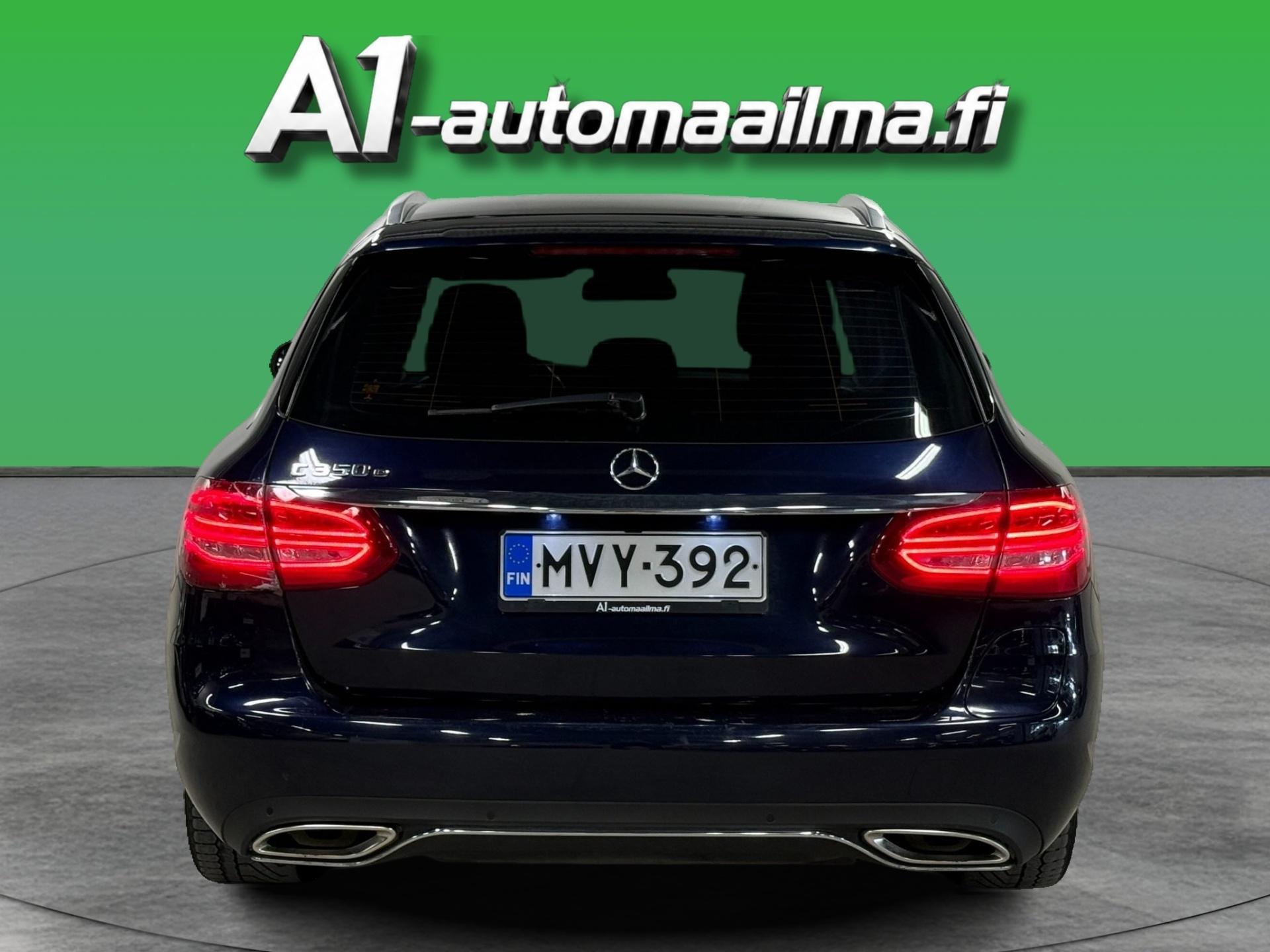 MERCEDES-BENZ C 2015