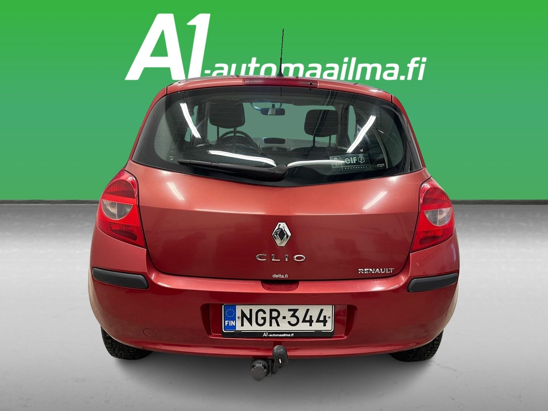 RENAULT Clio 2007