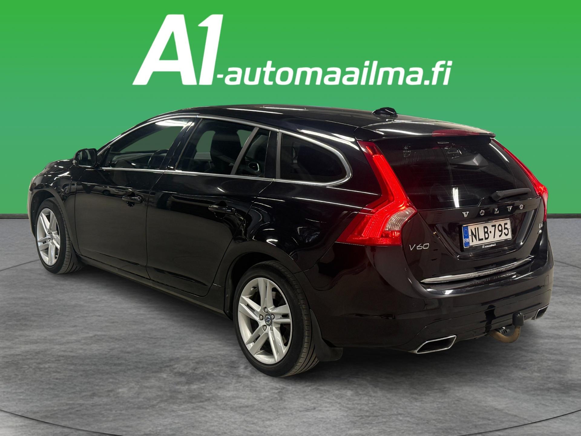 VOLVO V60 2014