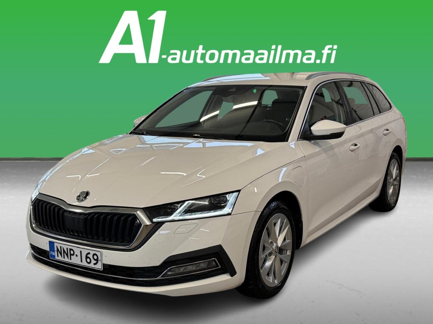 SKODA Octavia 2021