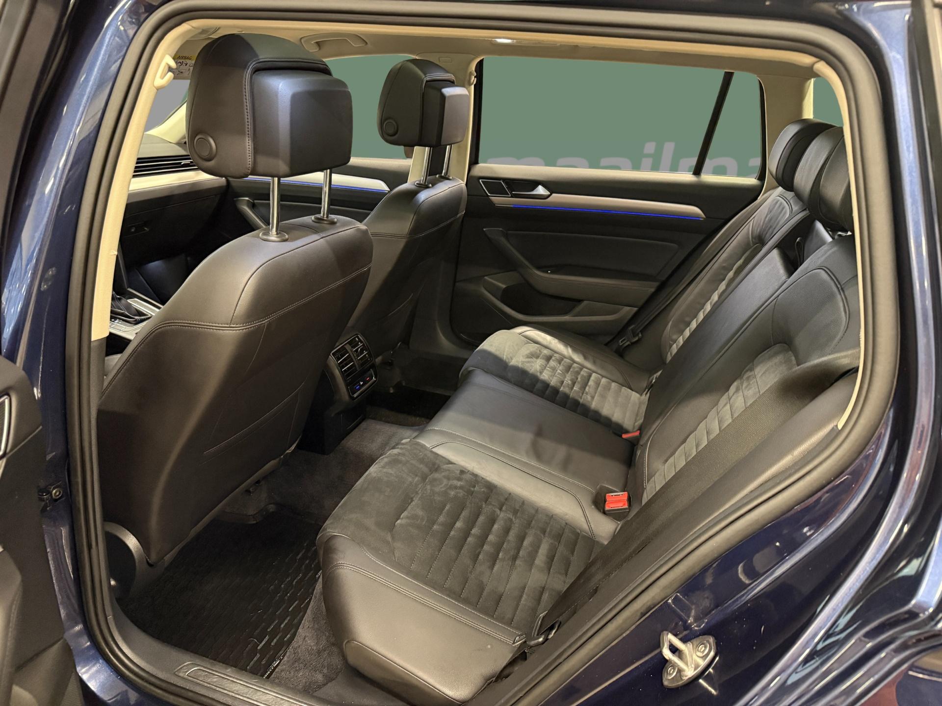 VOLKSWAGEN Passat 2016