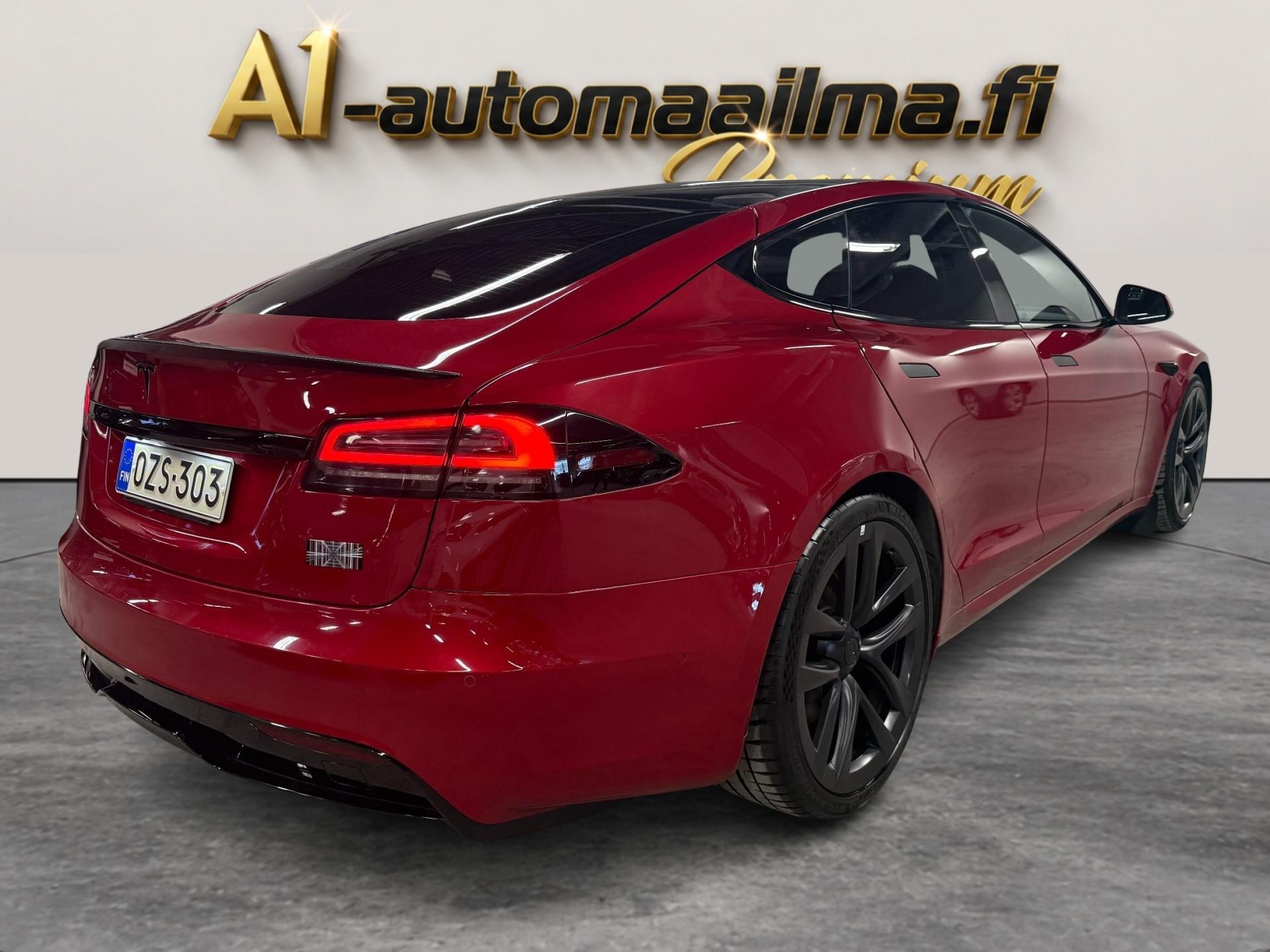 TESLA Model S 2023