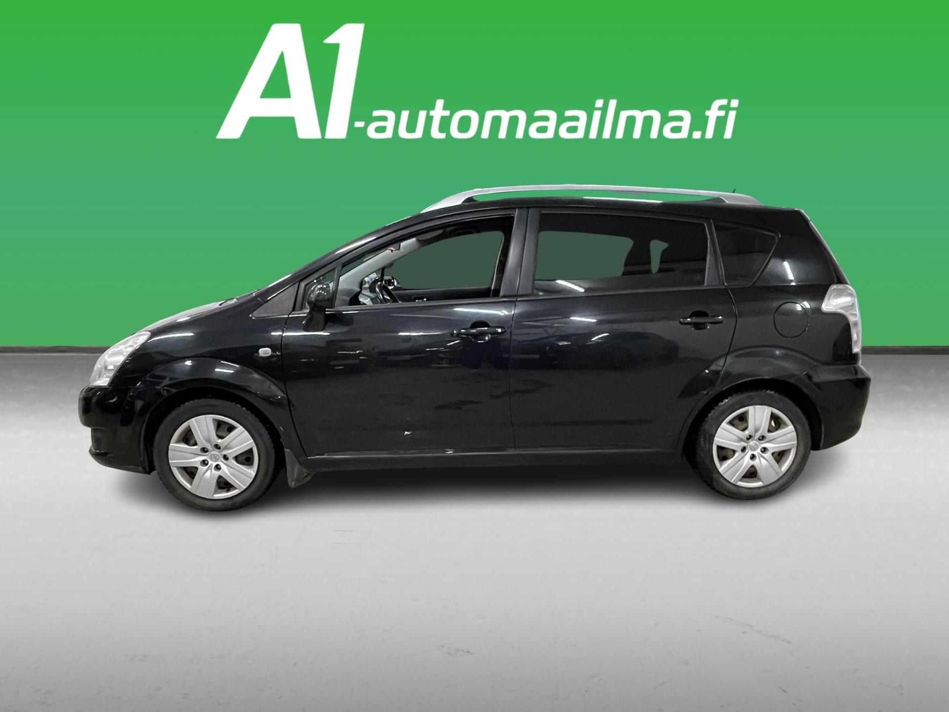 TOYOTA Corolla Verso 2008