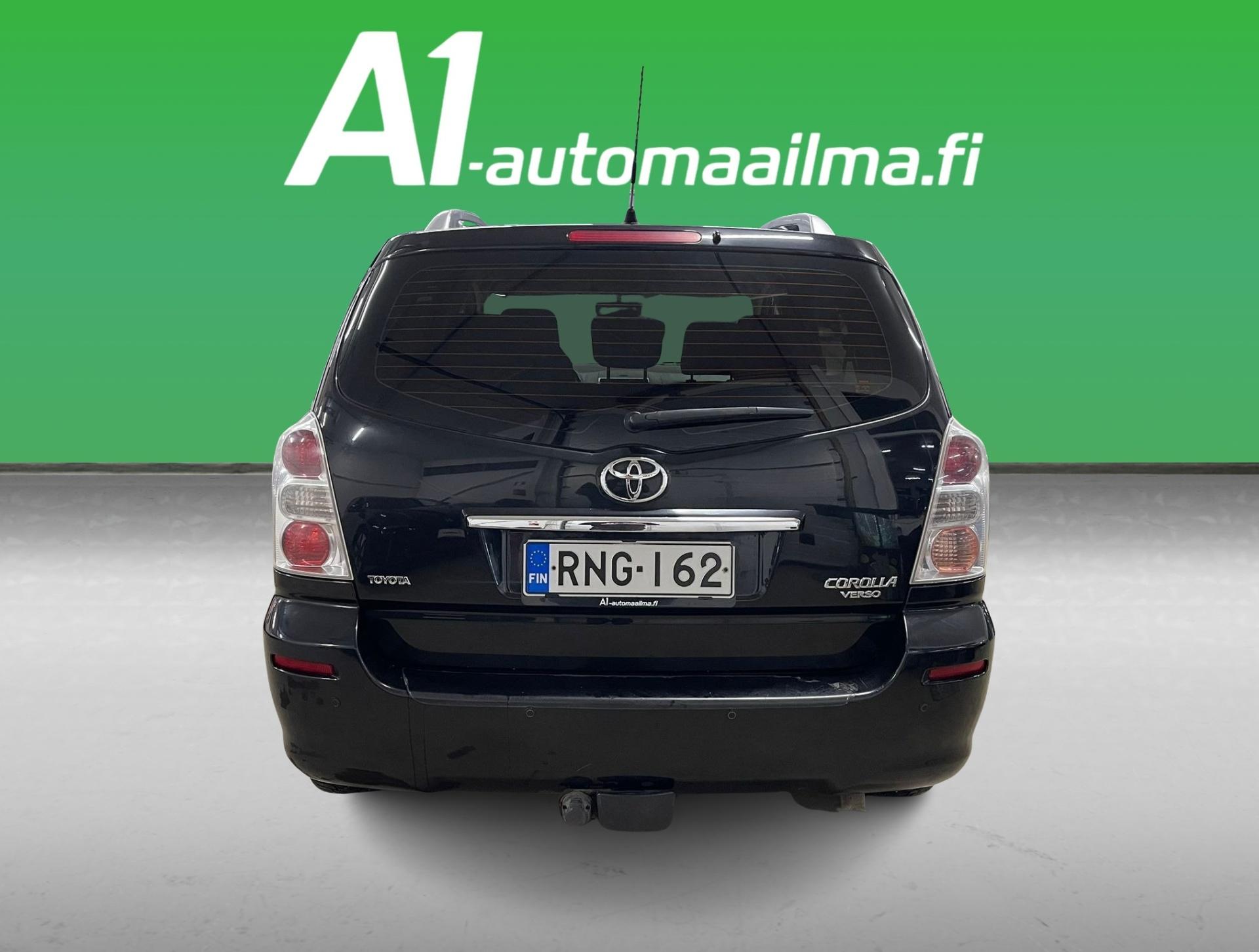 TOYOTA Corolla Verso 2008