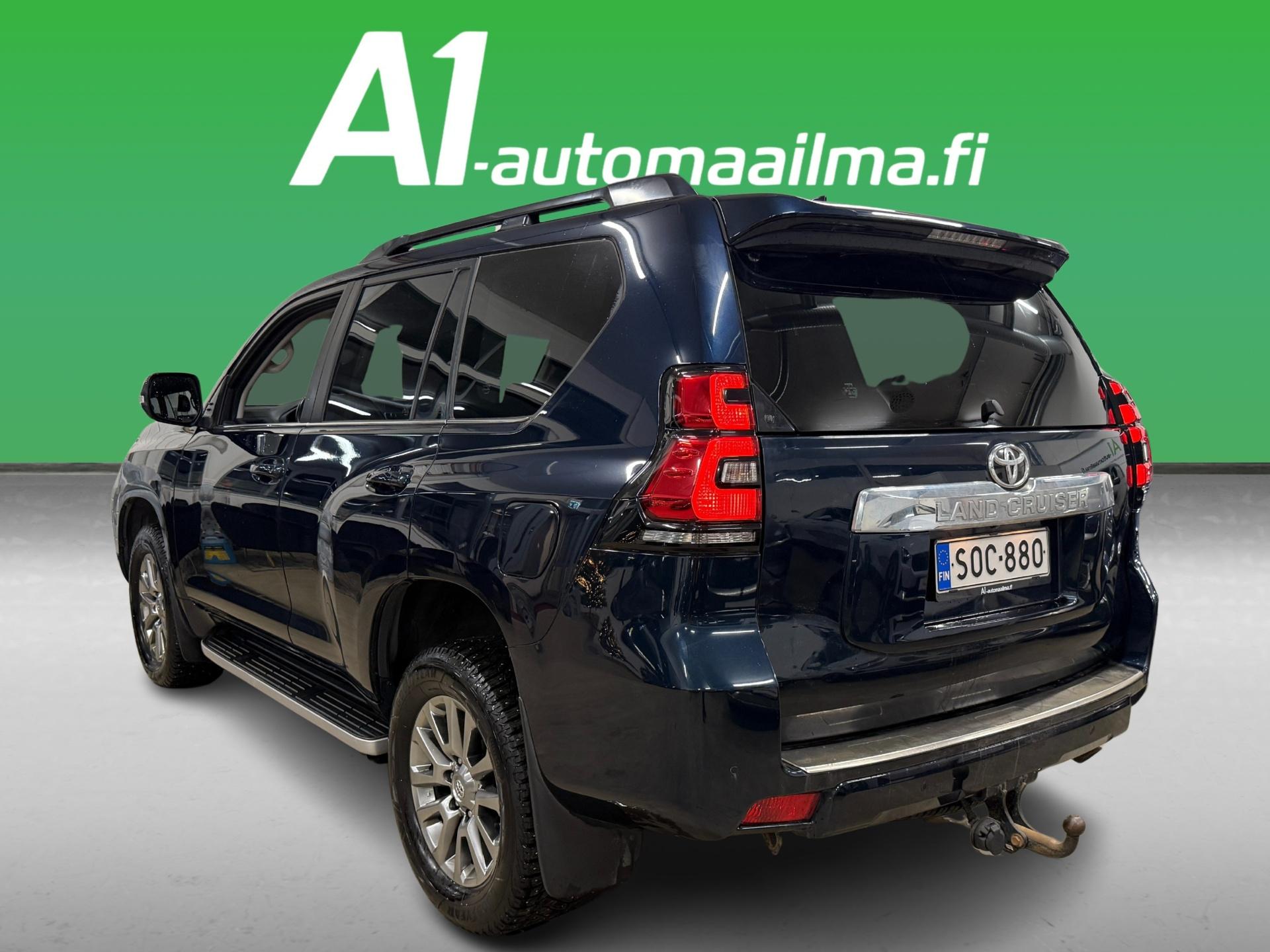 TOYOTA Land Cruiser 2018