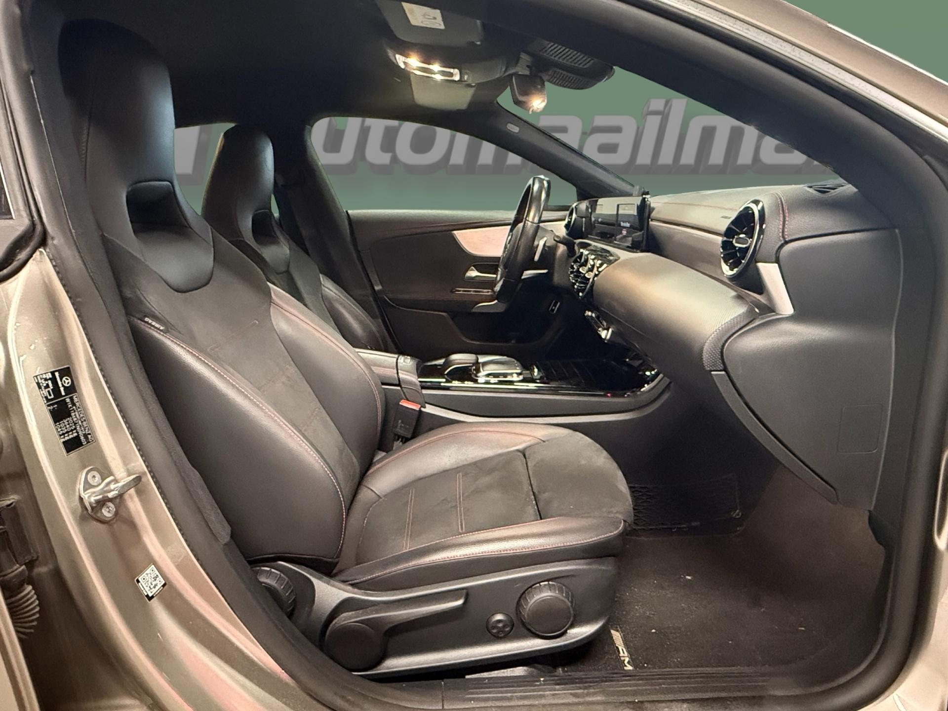 MERCEDES-BENZ CLA 2020
